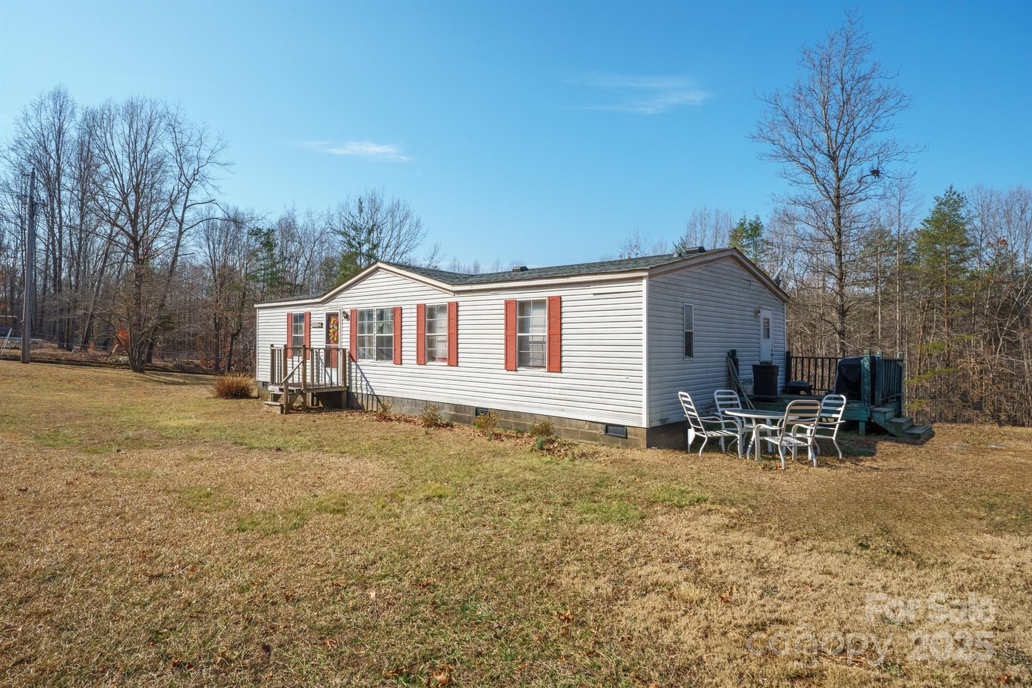 4454 Windy Hill Road Property Photo 2