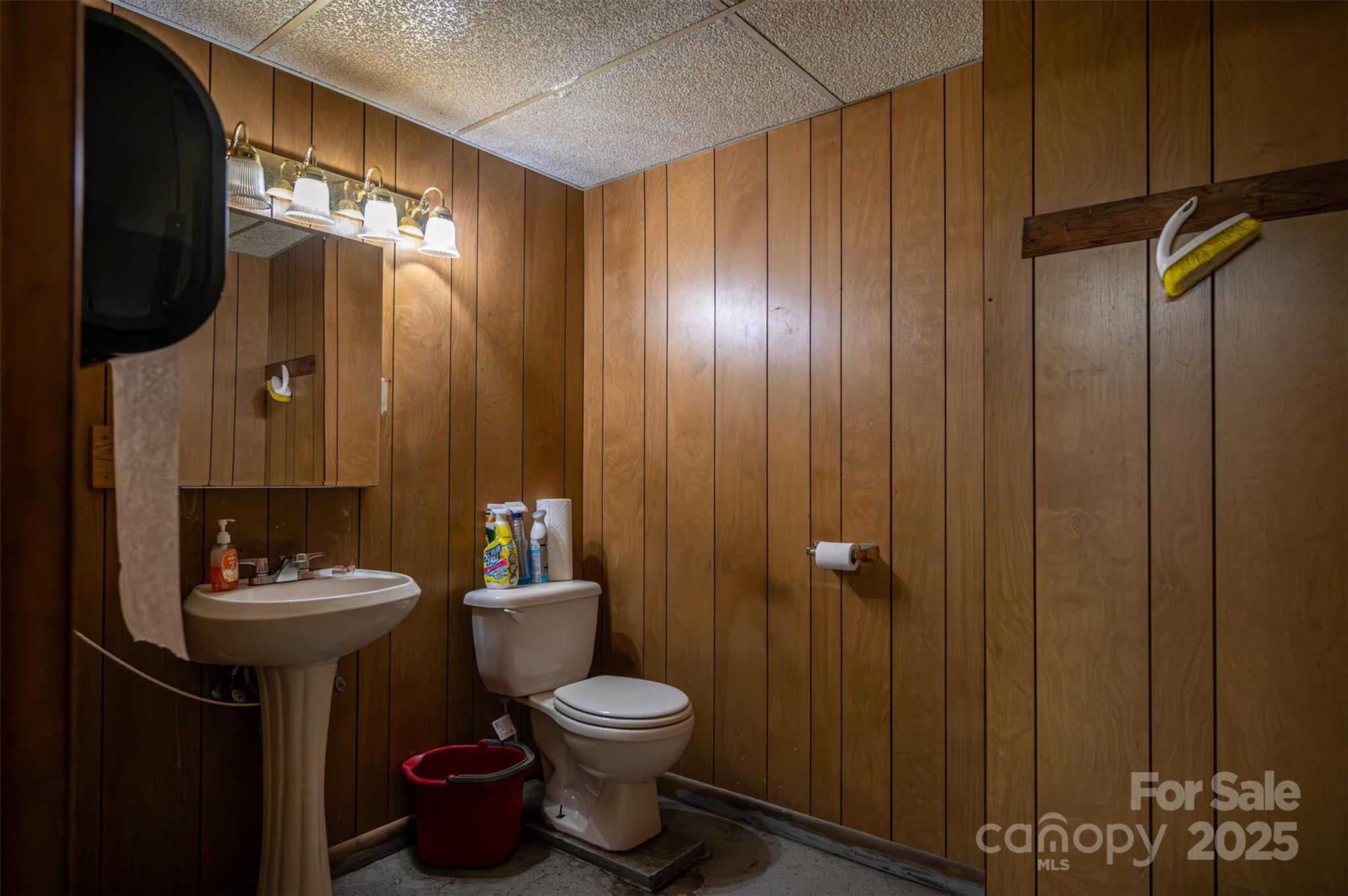 2755 W Franklin Boulevard Property Photo 45