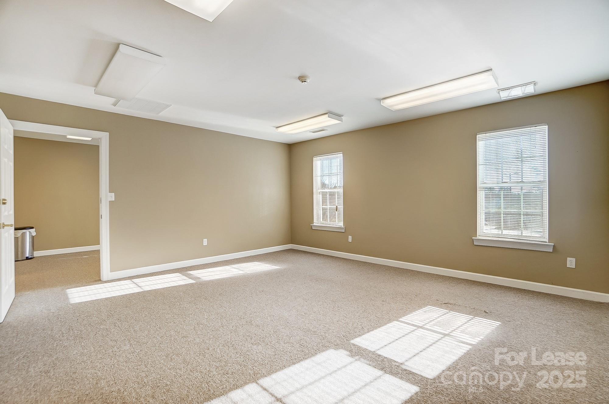 1324 John Kirk Drive Property Photo 6