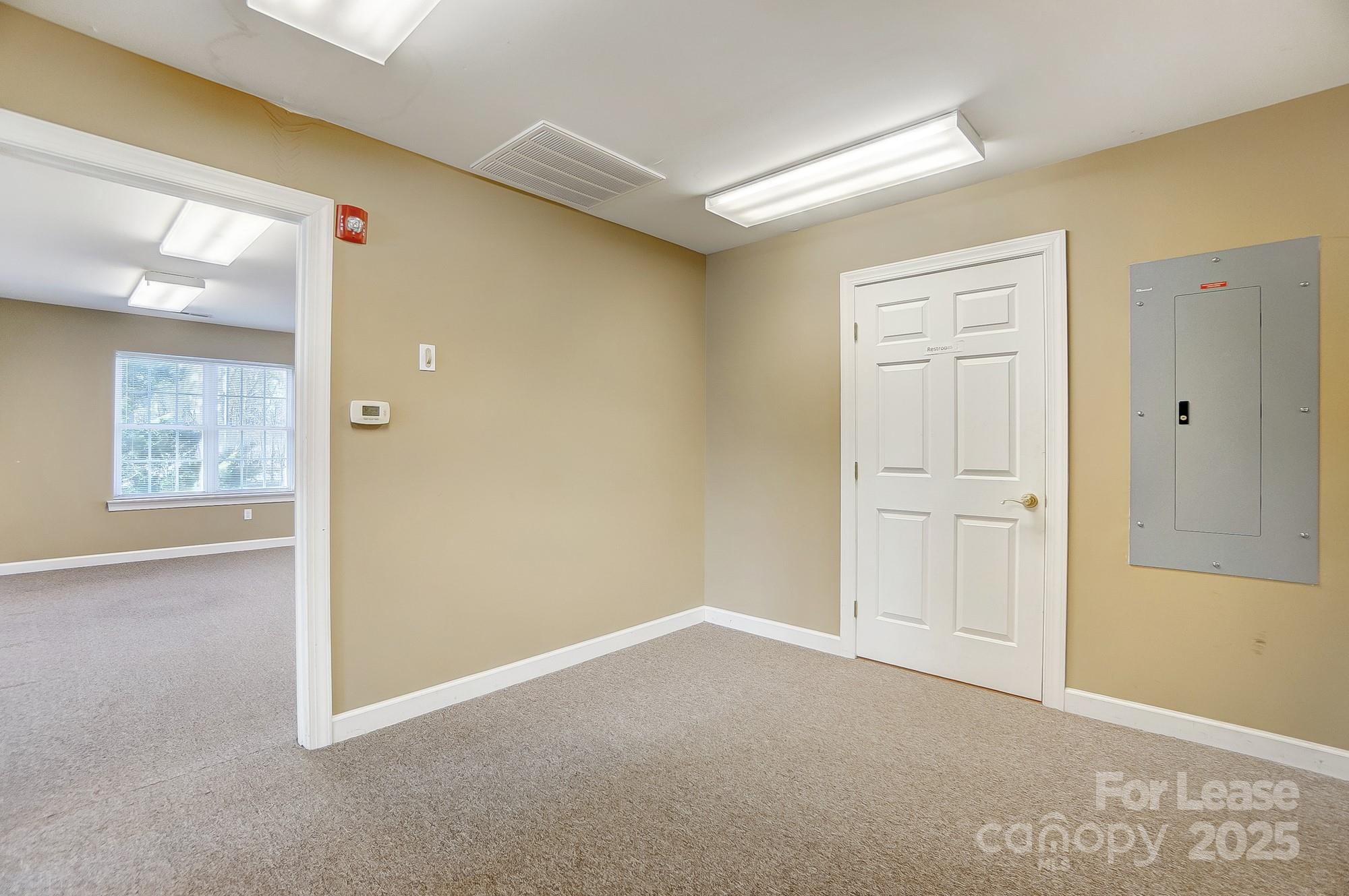 1324 John Kirk Drive Property Photo 9
