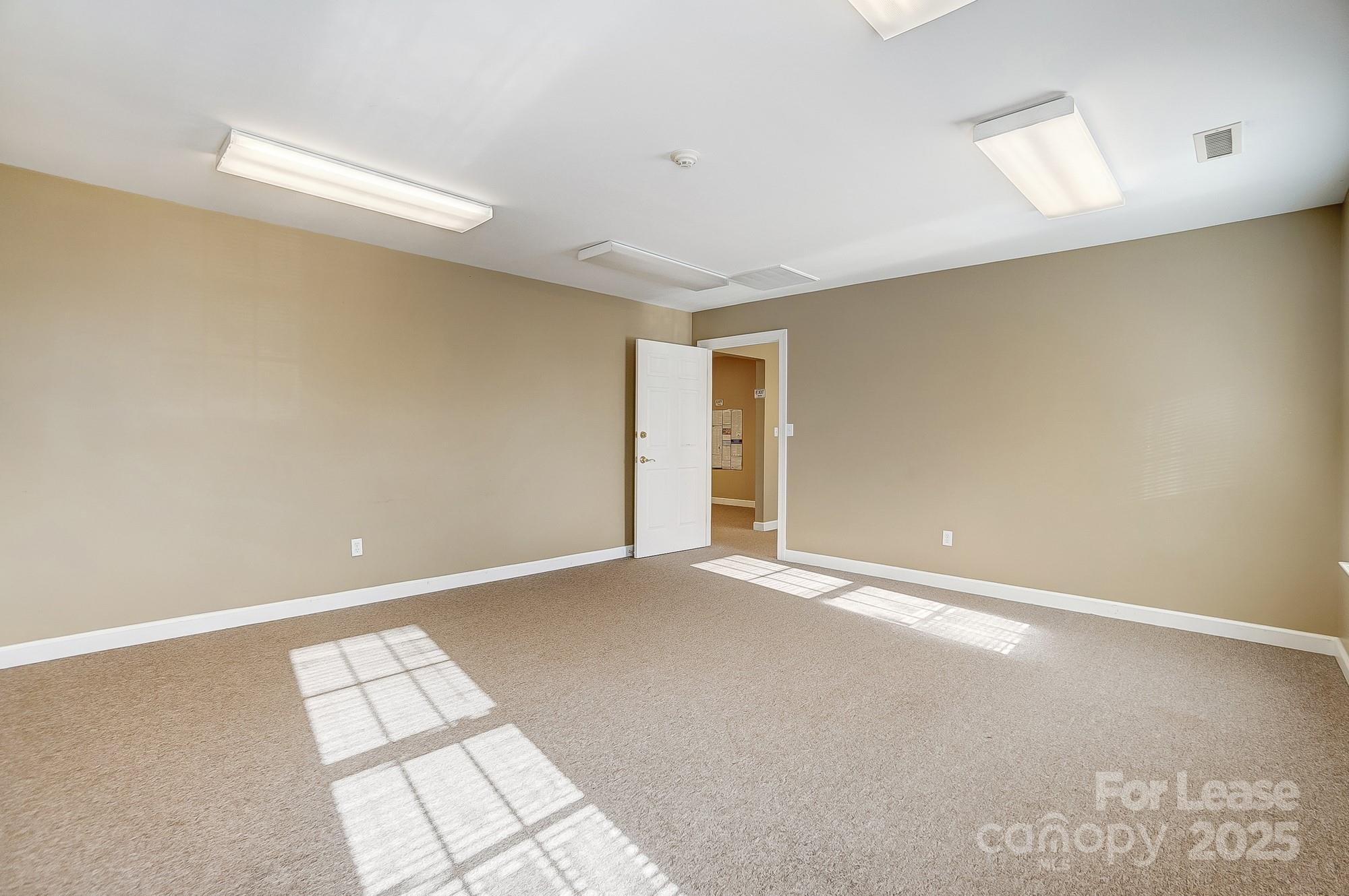 1324 John Kirk Drive Property Photo 11