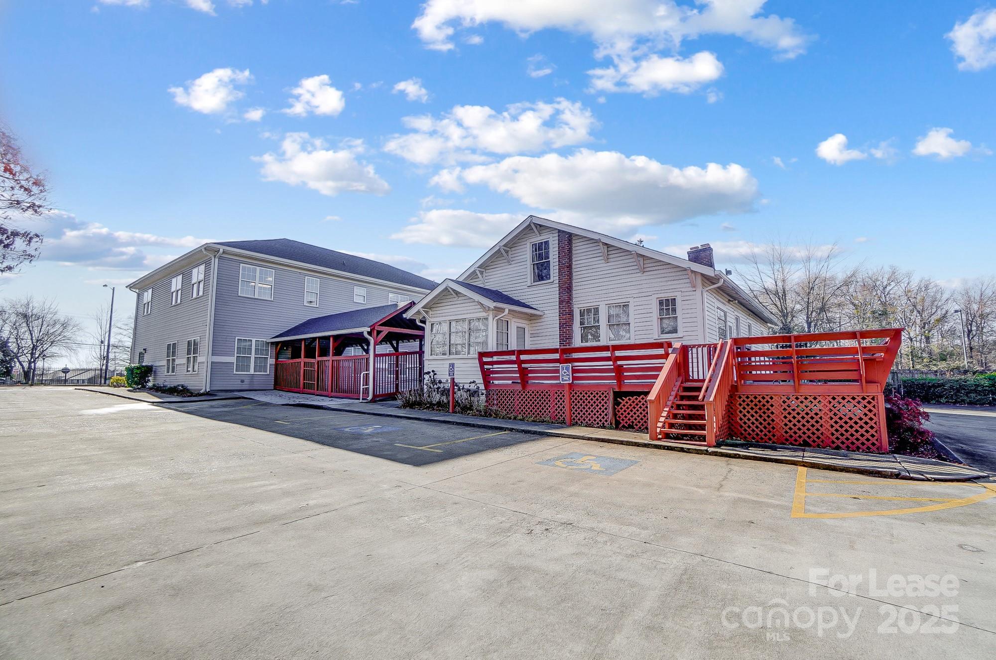 1324 John Kirk Drive Property Photo 16