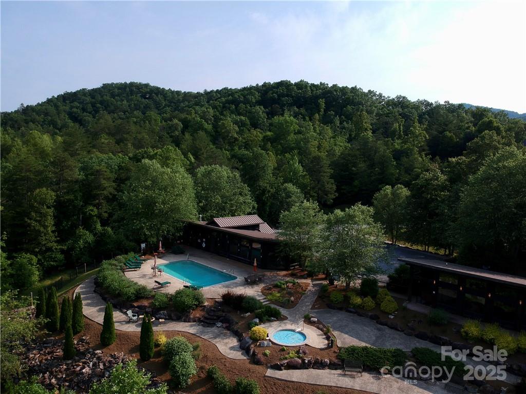 3641 French Broad Parkway 5 Property Photo 4