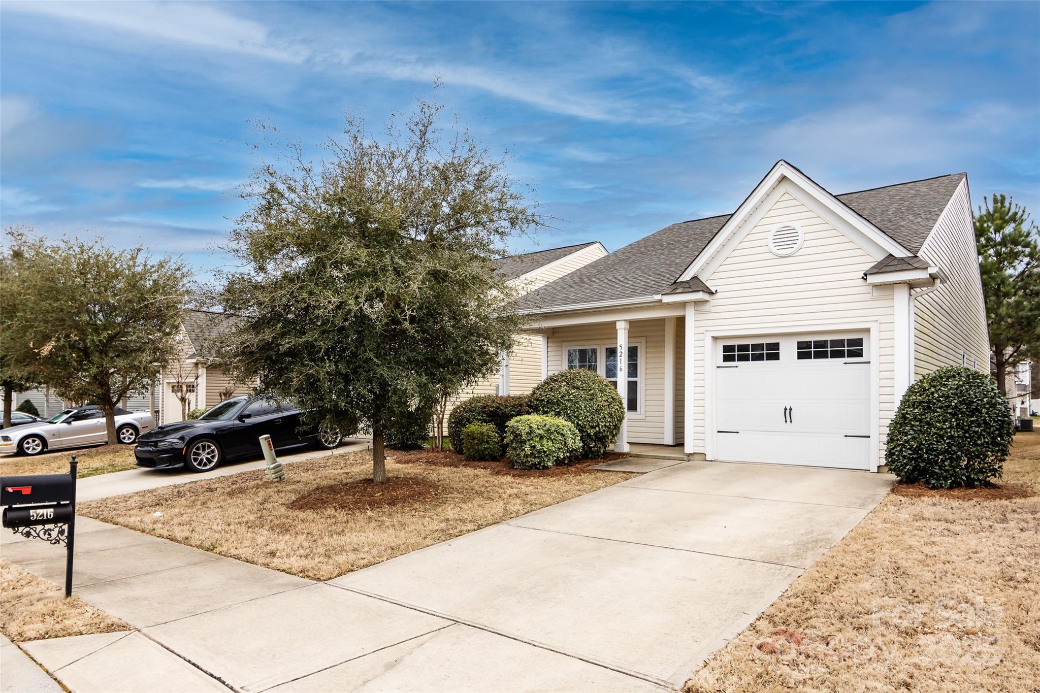 5216 Crystal Lakes Drive Property Photo 2