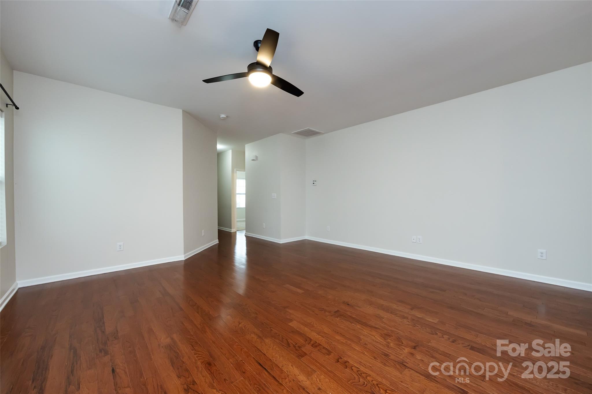 5216 Crystal Lakes Drive Property Photo 16