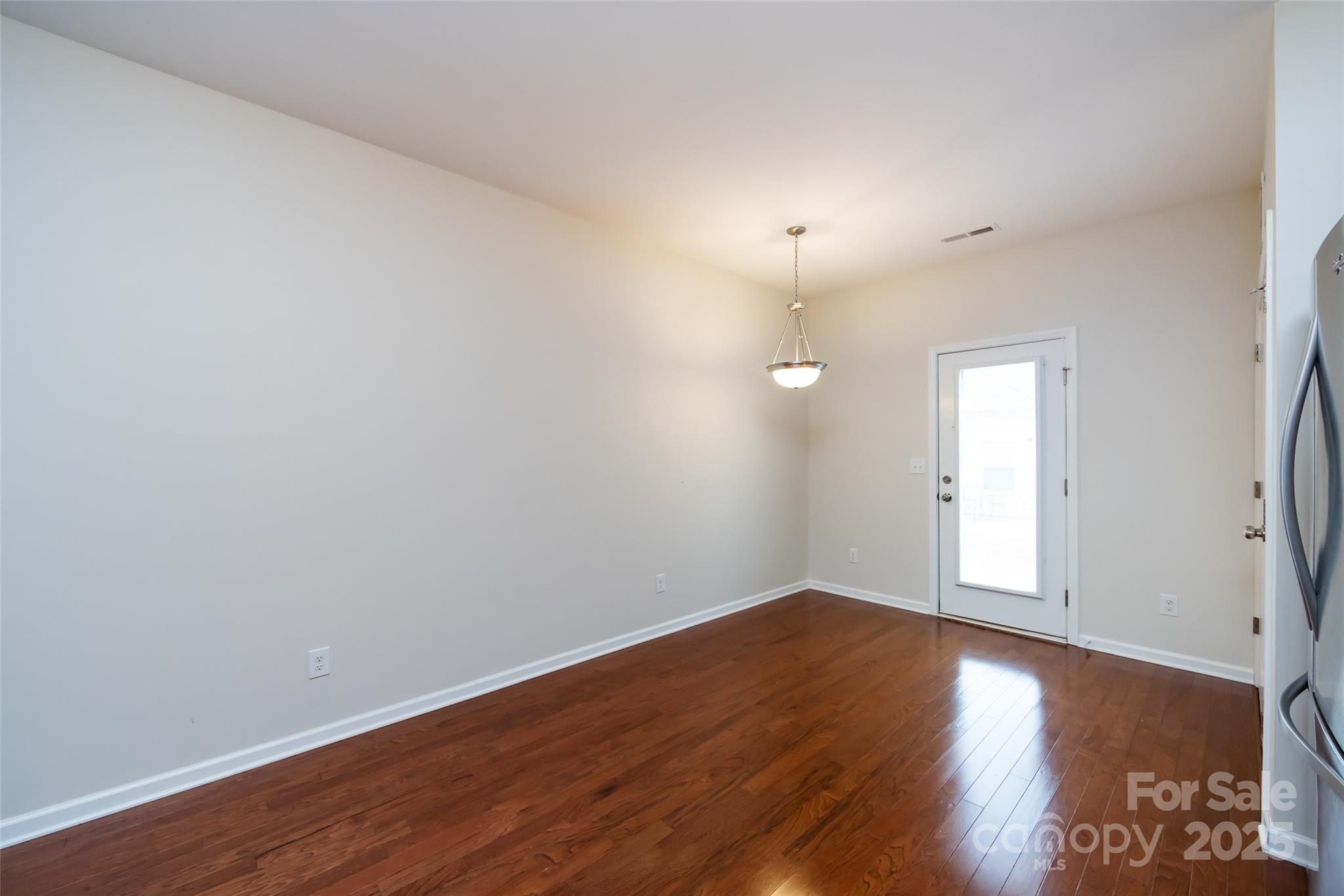 5216 Crystal Lakes Drive Property Photo 22