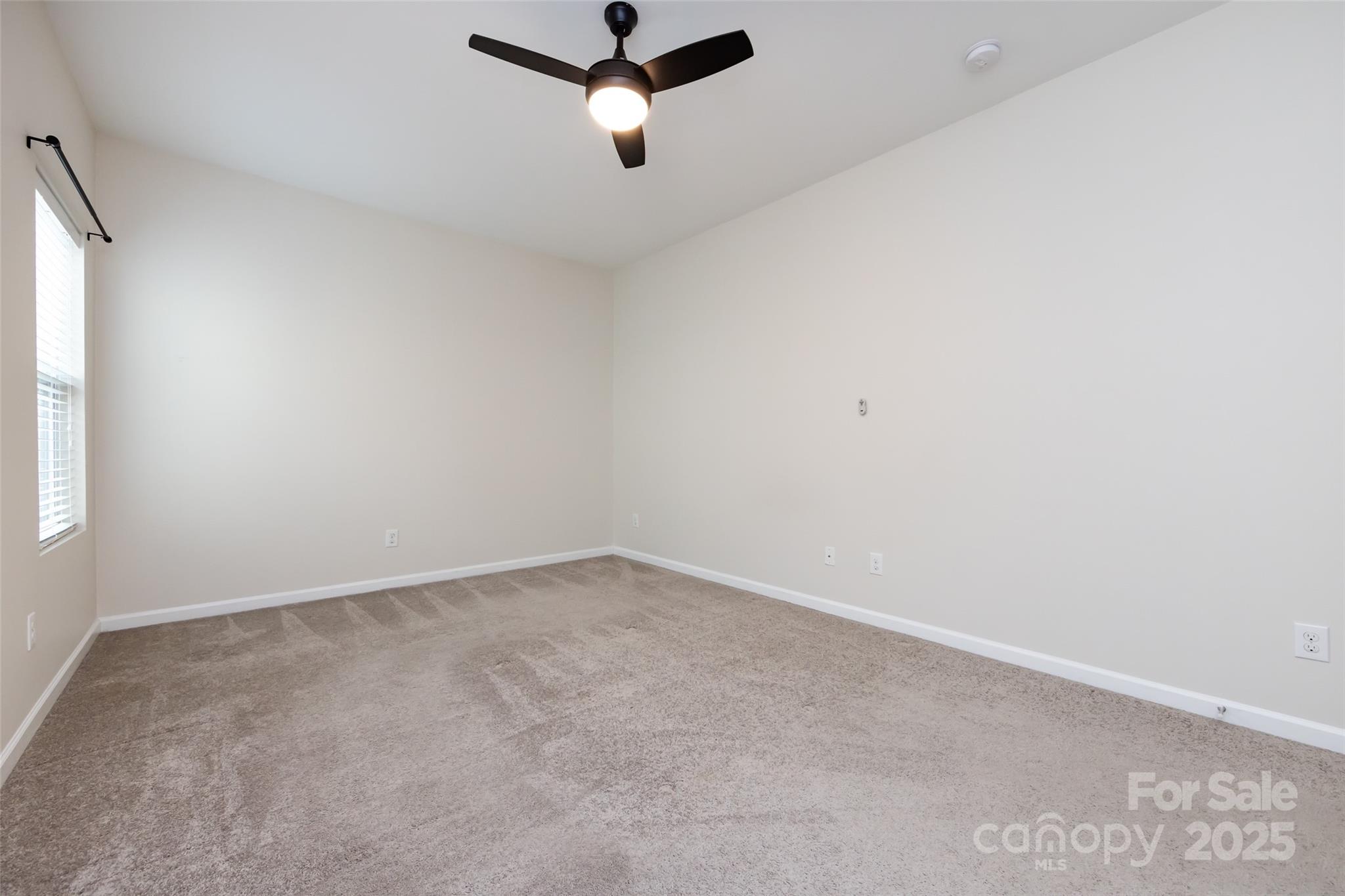 5216 Crystal Lakes Drive Property Photo 26