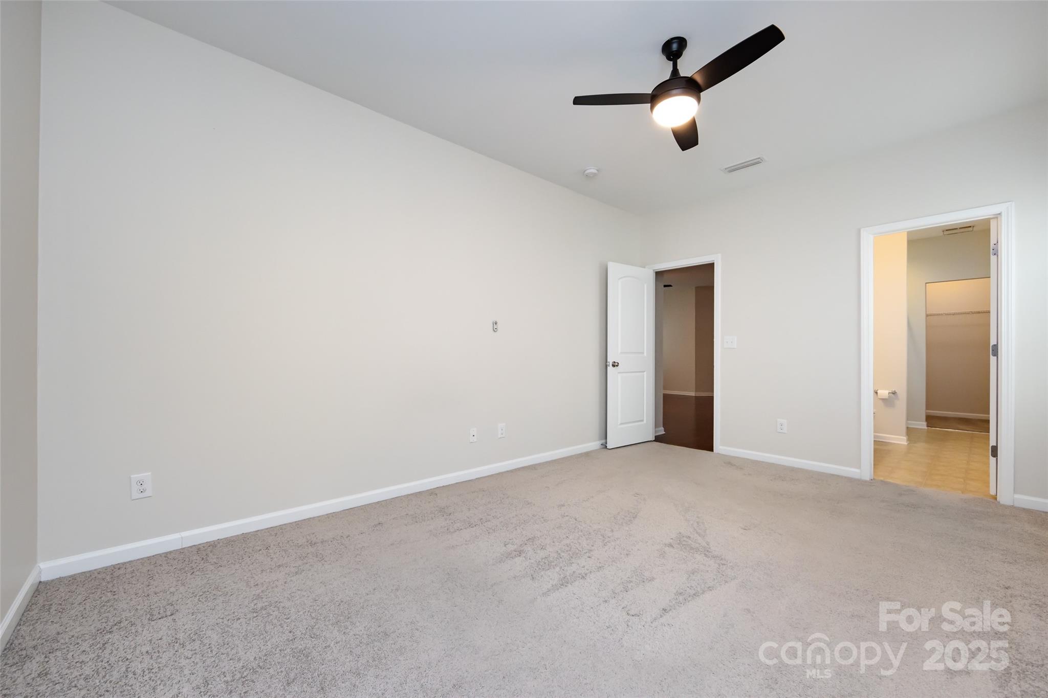 5216 Crystal Lakes Drive Property Photo 29