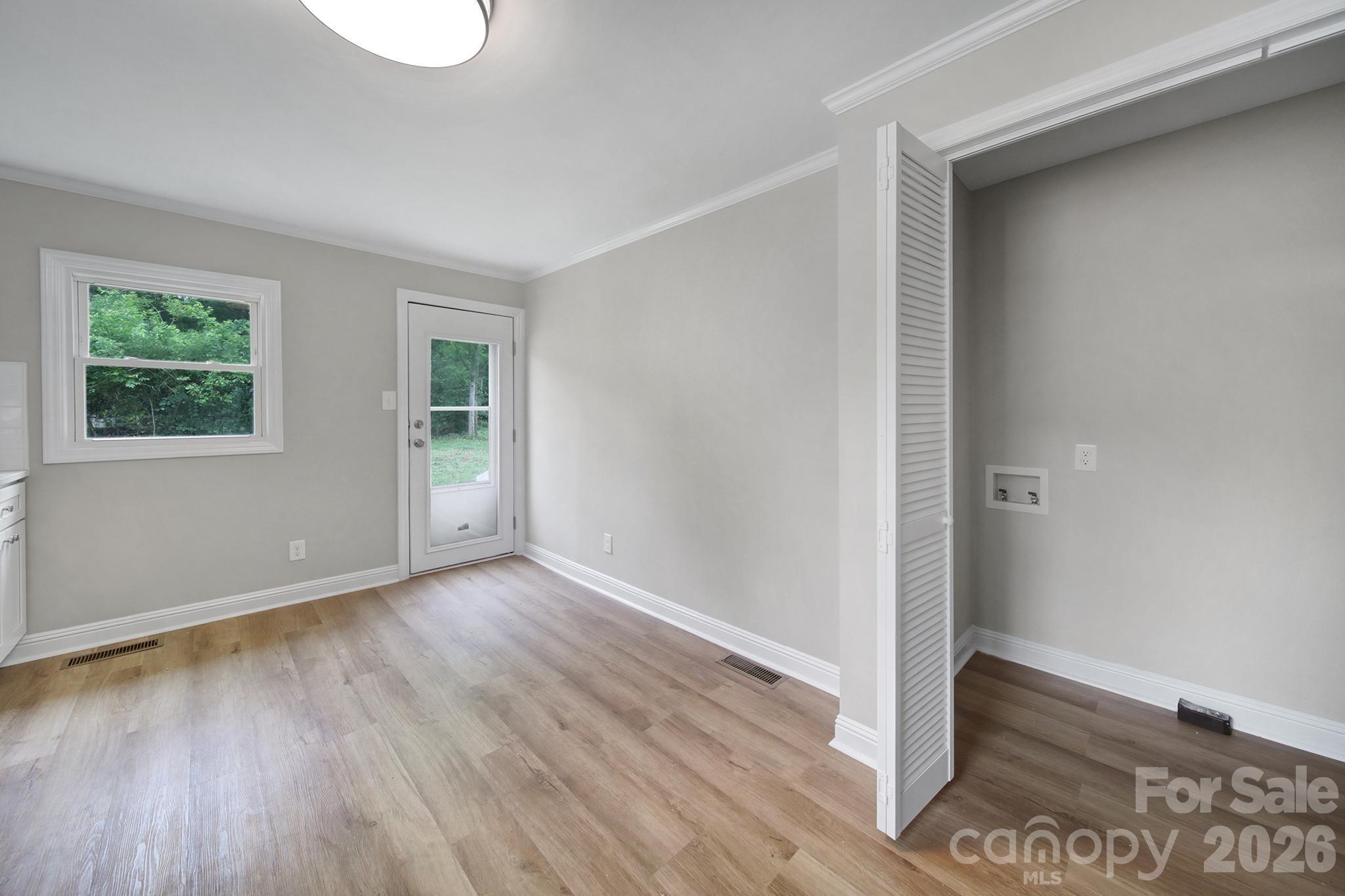 758 Jefferson Avenue Property Photo 9