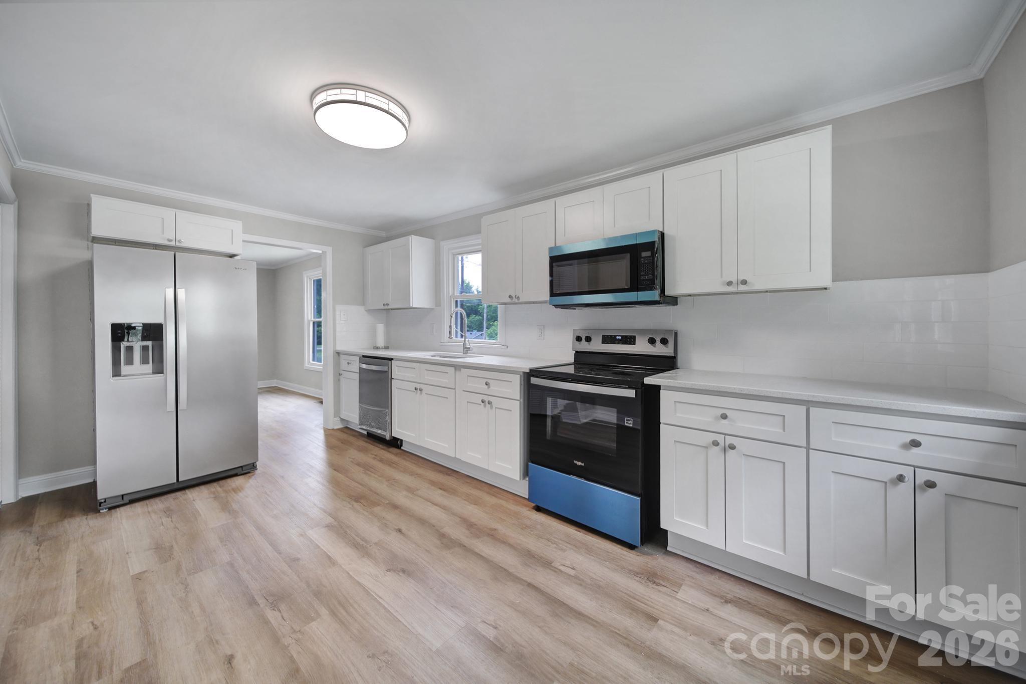 758 Jefferson Avenue Property Photo 11