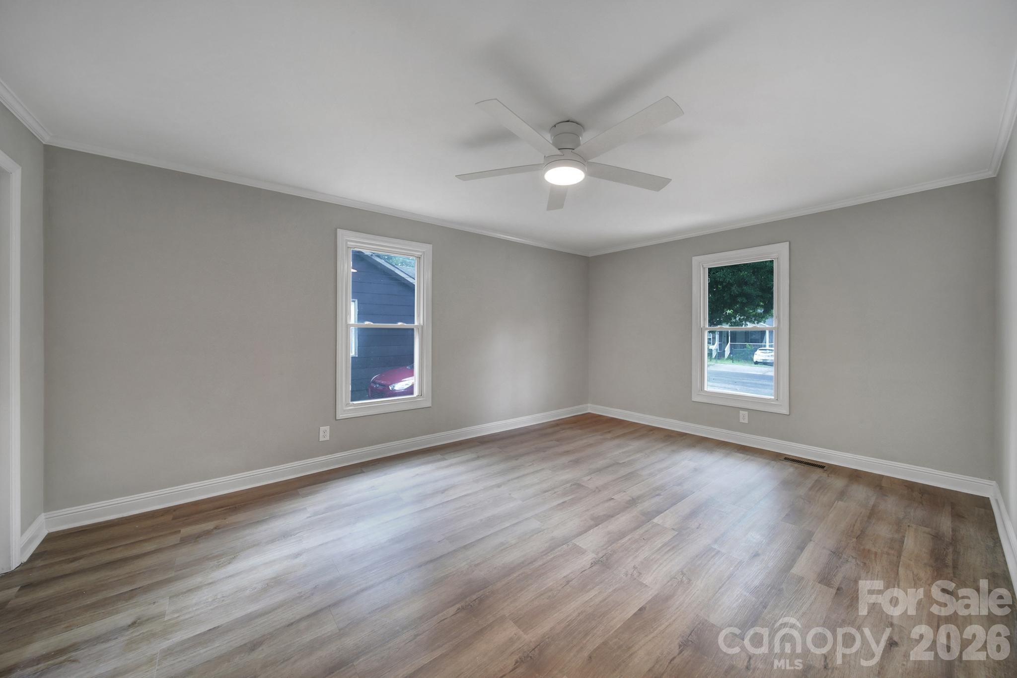 758 Jefferson Avenue Property Photo 14