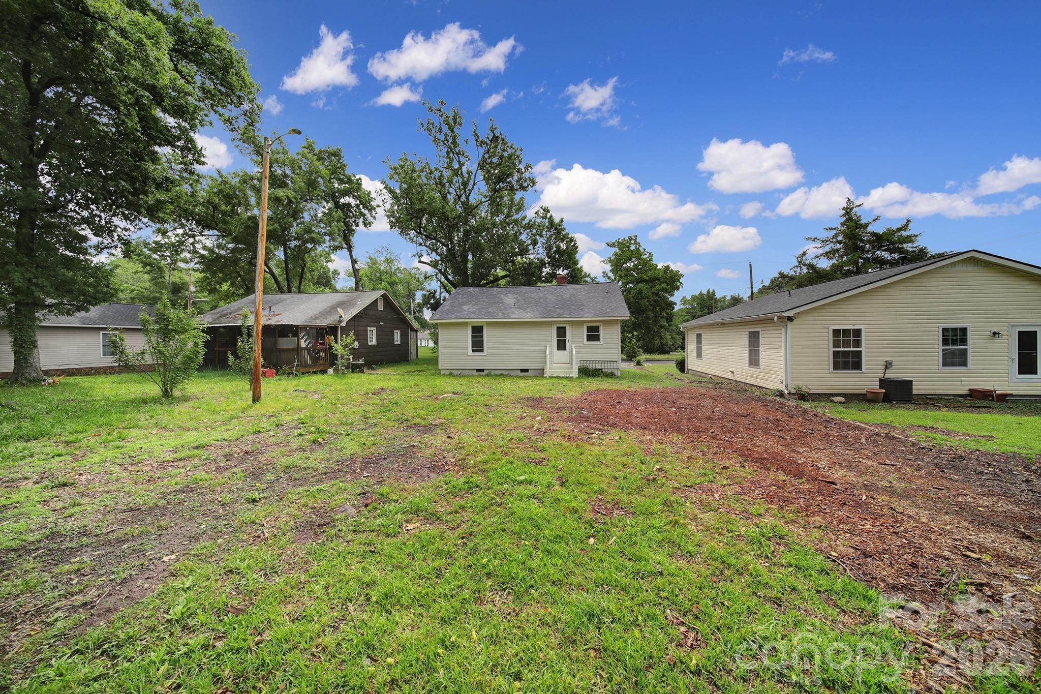 758 Jefferson Avenue Property Photo 24