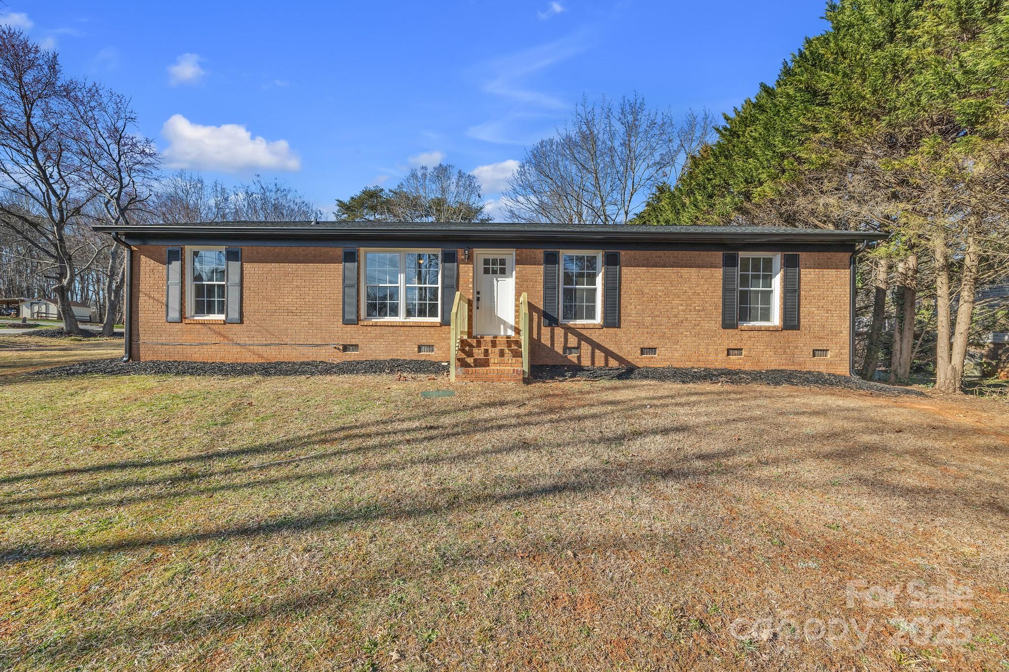 7570 Horseshoe Bend Road Property Photo