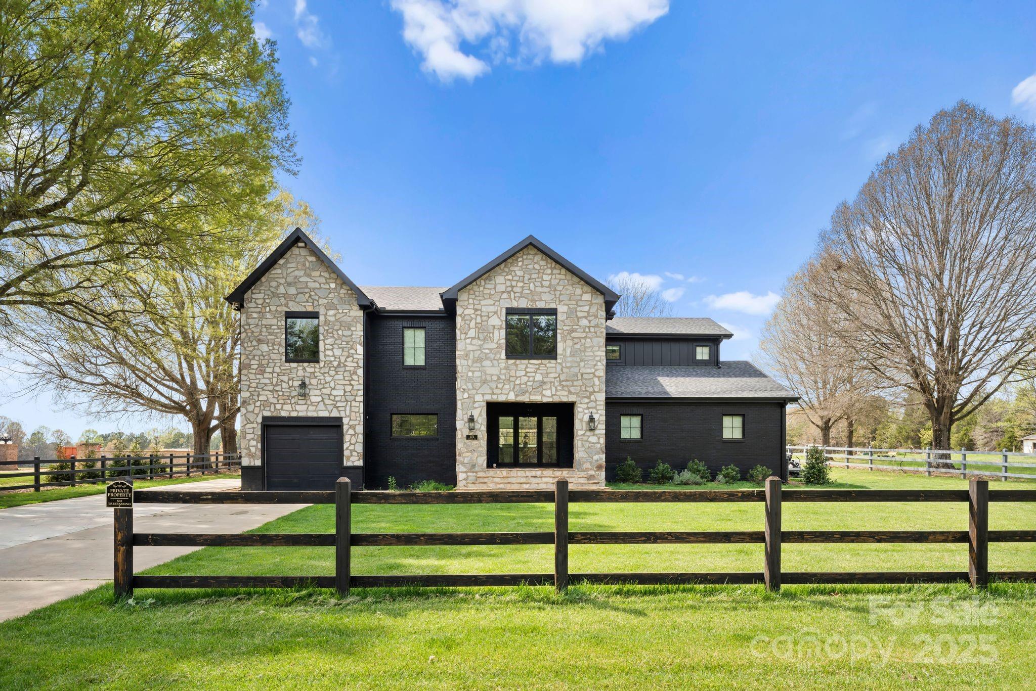 1575 Shinnville Road Property Photo 3