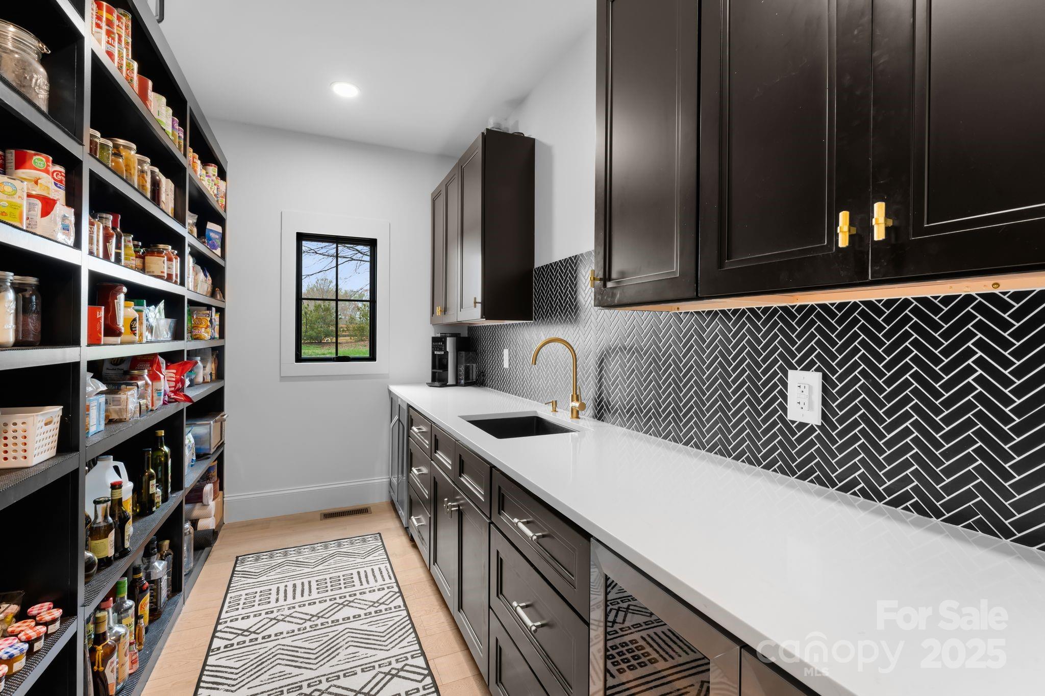 1575 Shinnville Road Property Photo 18