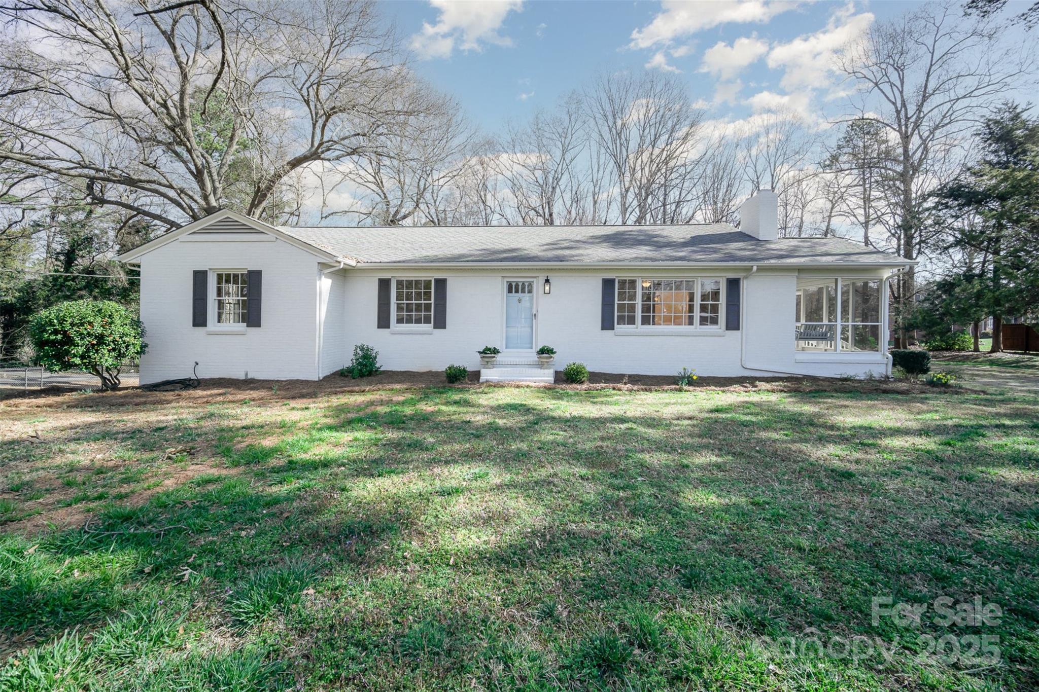 1601 South Point Road Property Photo 1