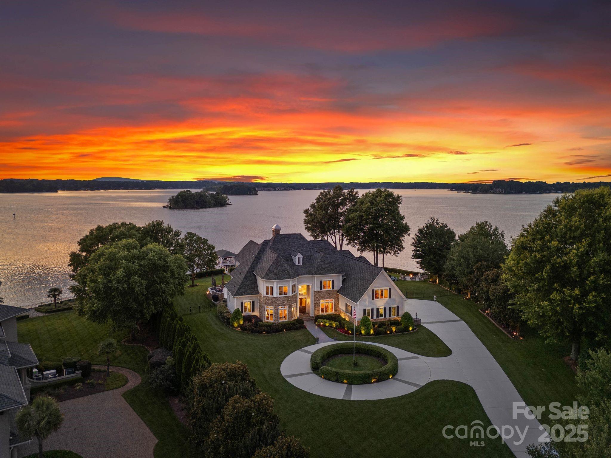 2477 Peninsula Shores Court Property Photo