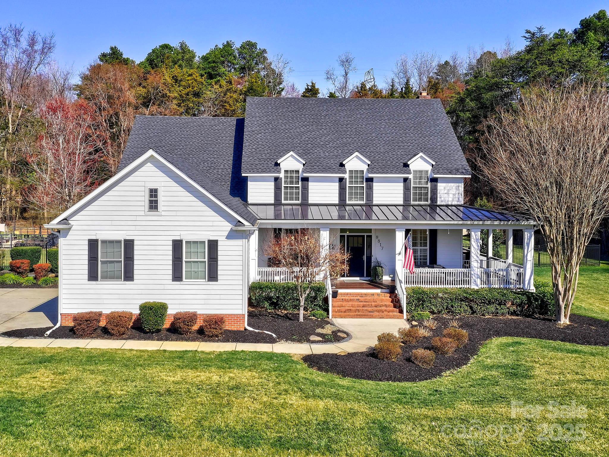 8817 Kerns Meadow Lane Property Photo