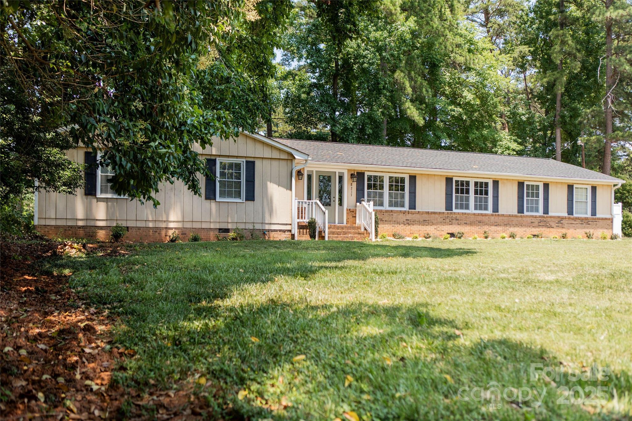 8217 Fairfield Forest Road Property Photo