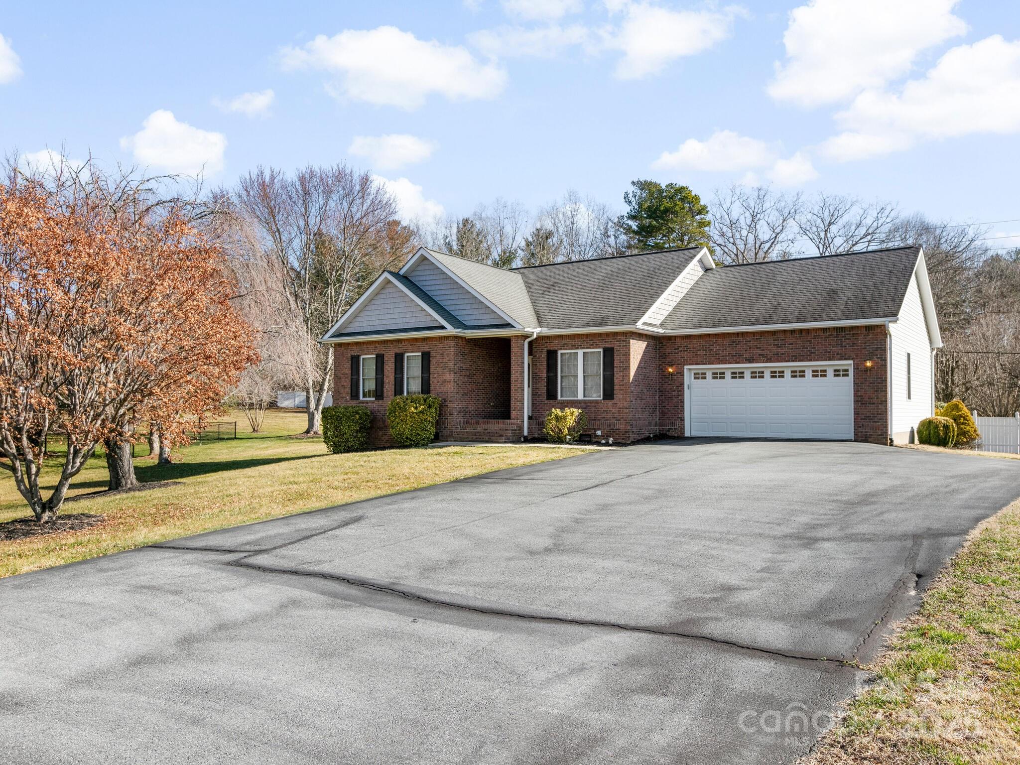 72 Classic Oaks Circle Property Photo