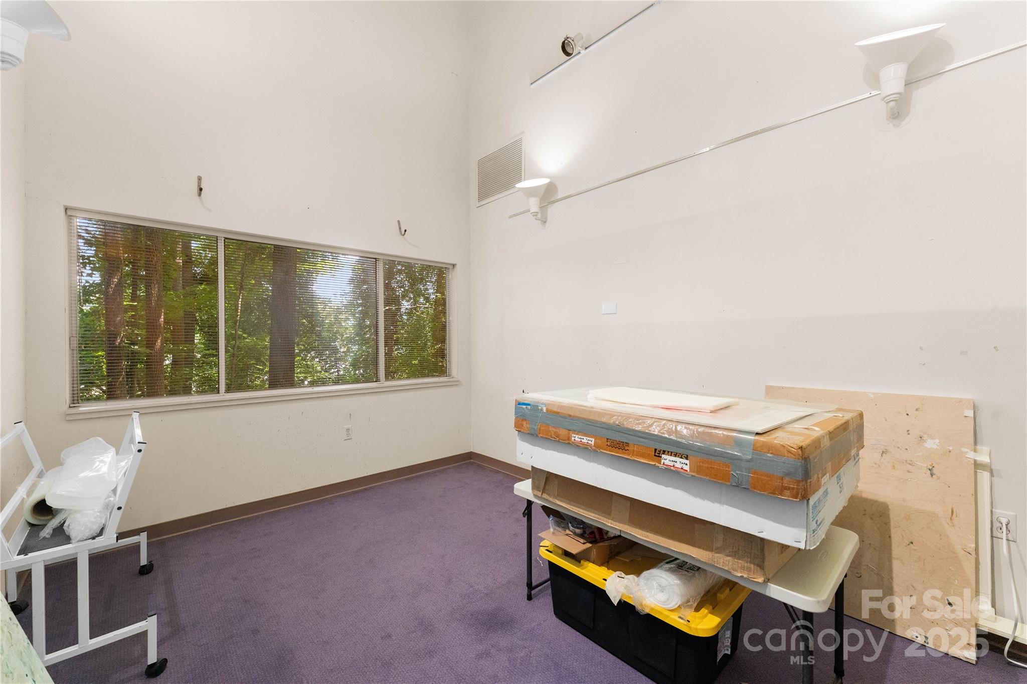 1346 Hill Road Property Photo 8