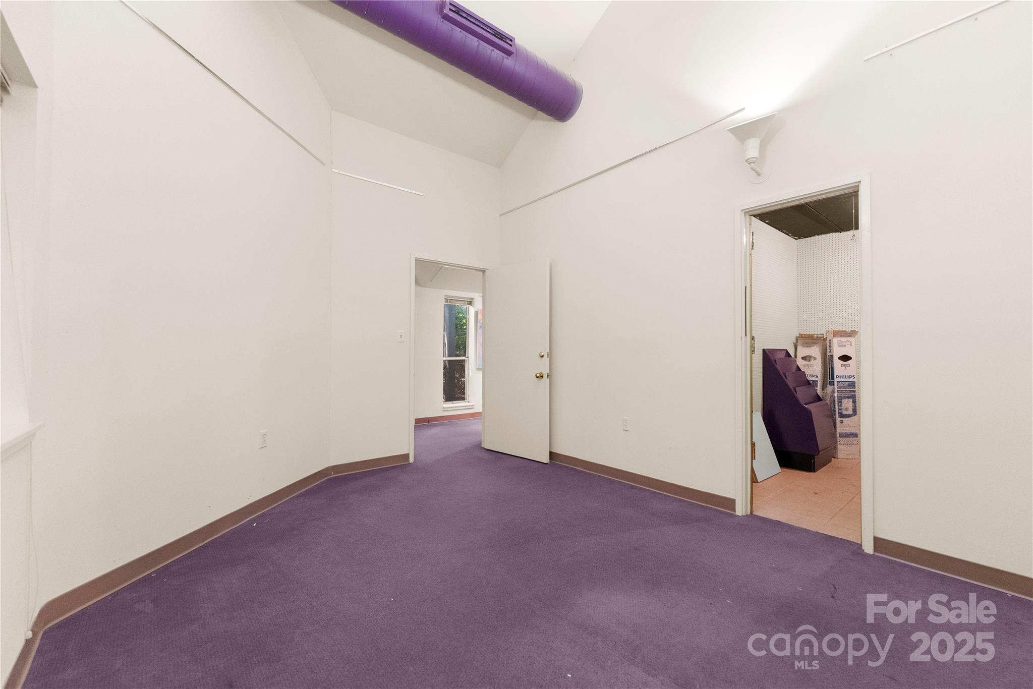 1346 Hill Road Property Photo 12