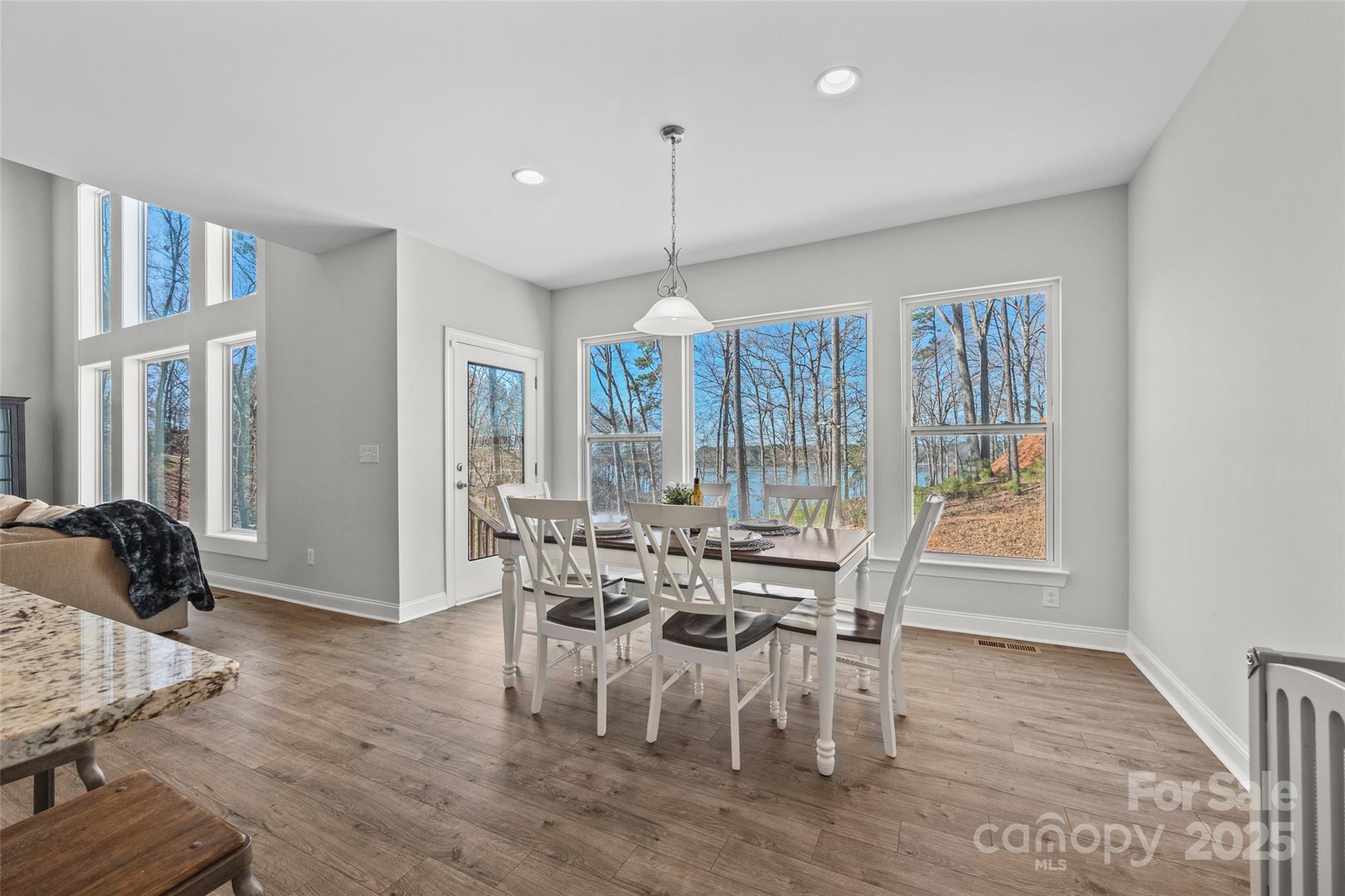 13701 Petworth Court Property Photo 3