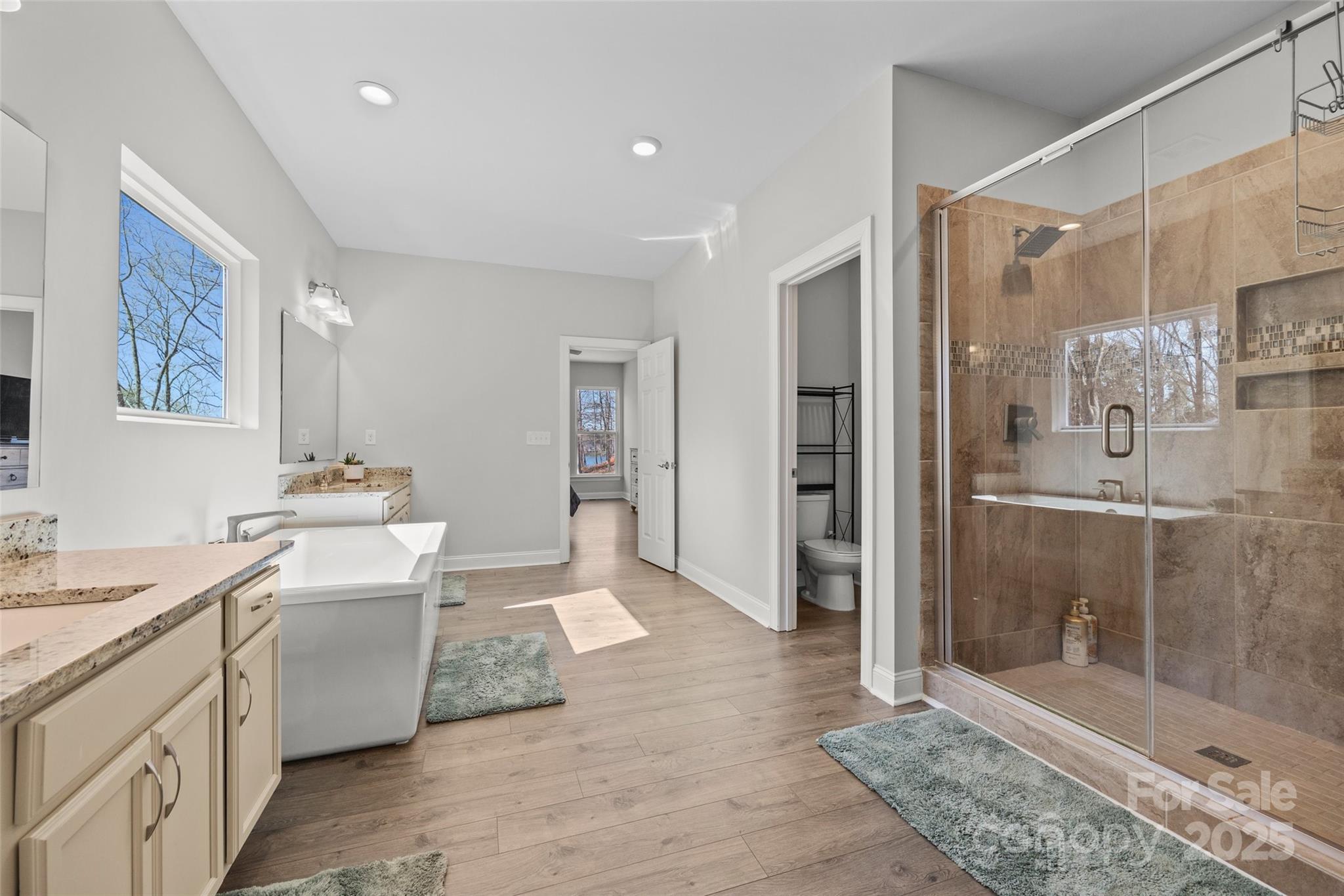 13701 Petworth Court Property Photo 19