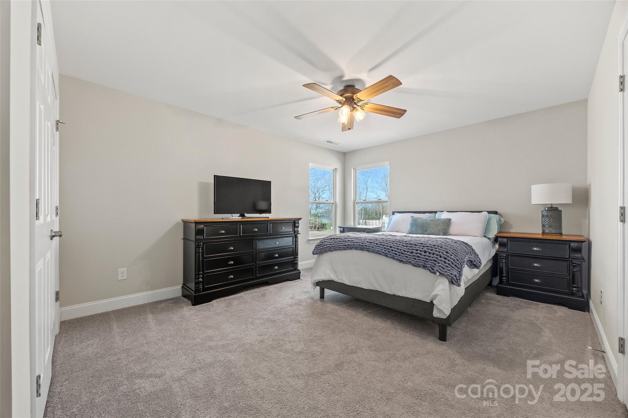 13701 Petworth Court Property Photo 24