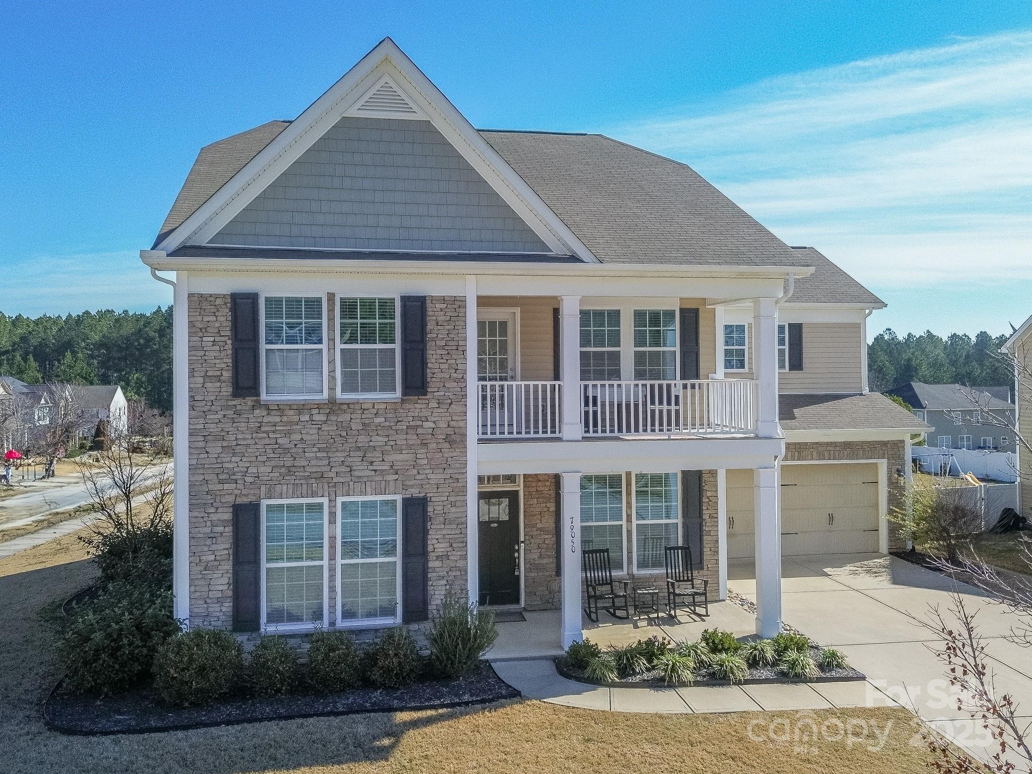 79050 Ridgehaven Road Property Photo