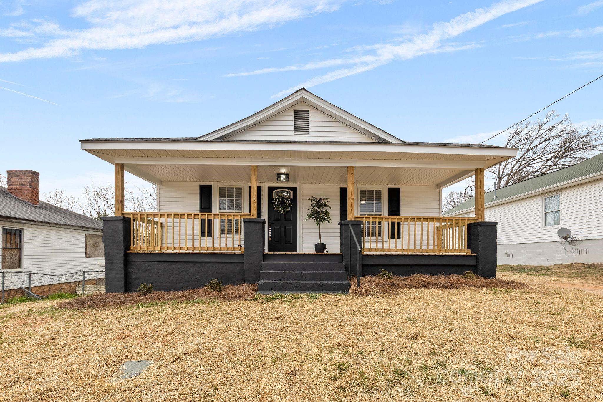 612 Miller Street Property Photo