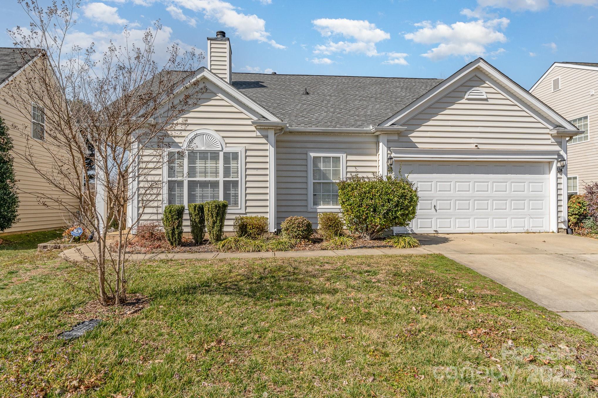 10722 Mountain Springs Drive Property Photo