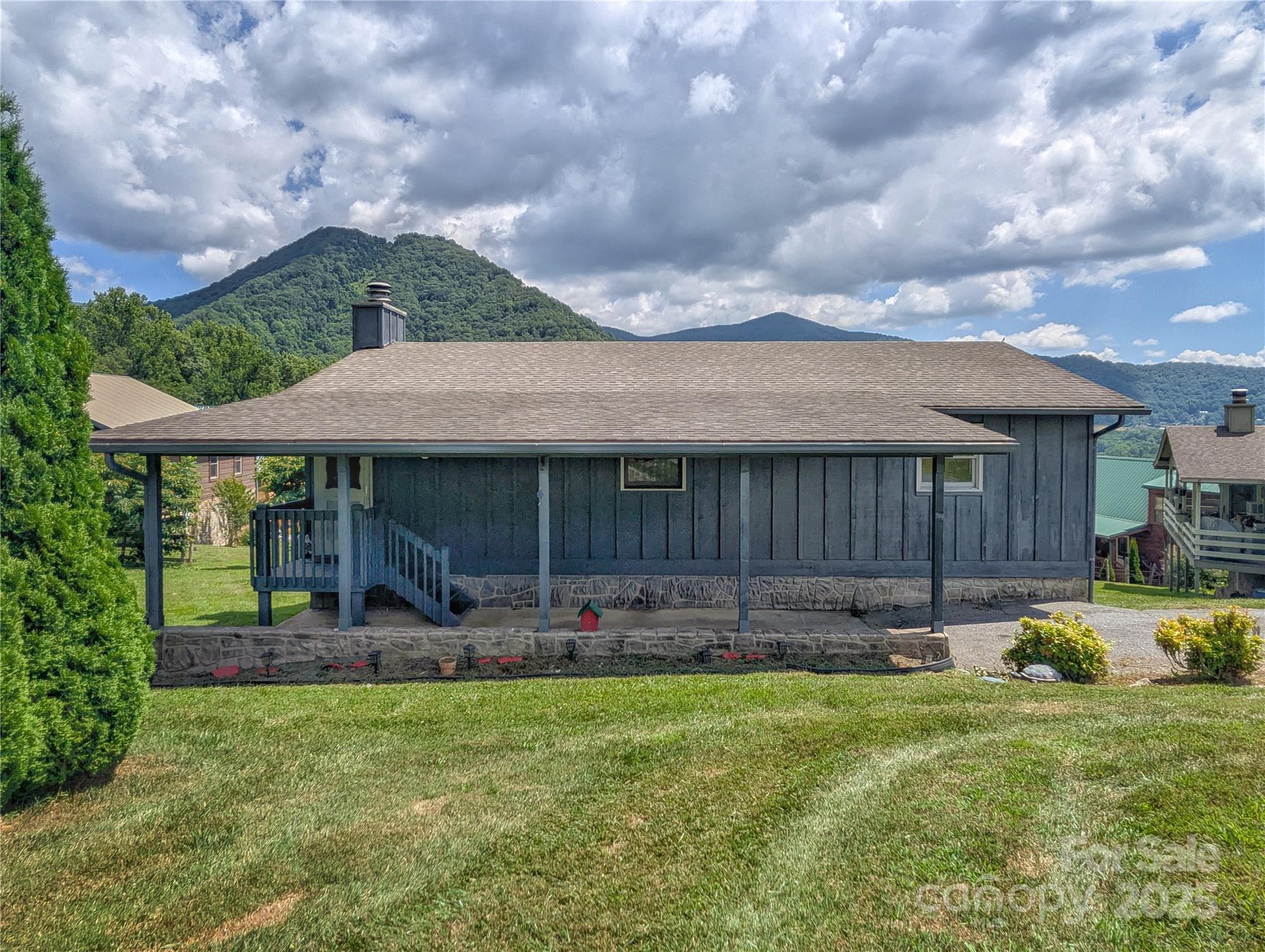 84 Stoney Ridge Loop Property Photo 1
