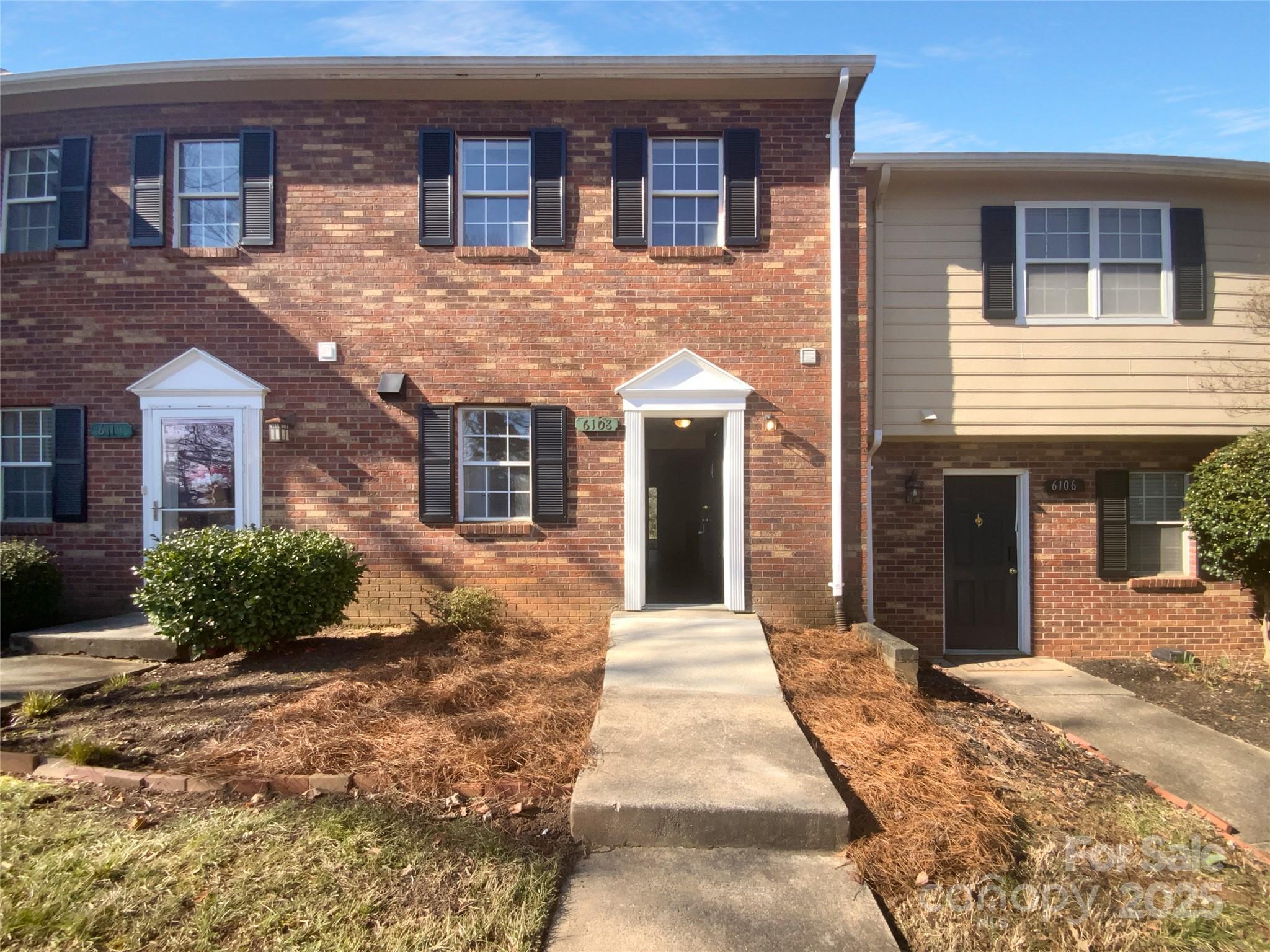 6108 Heath Ridge Court Property Photo
