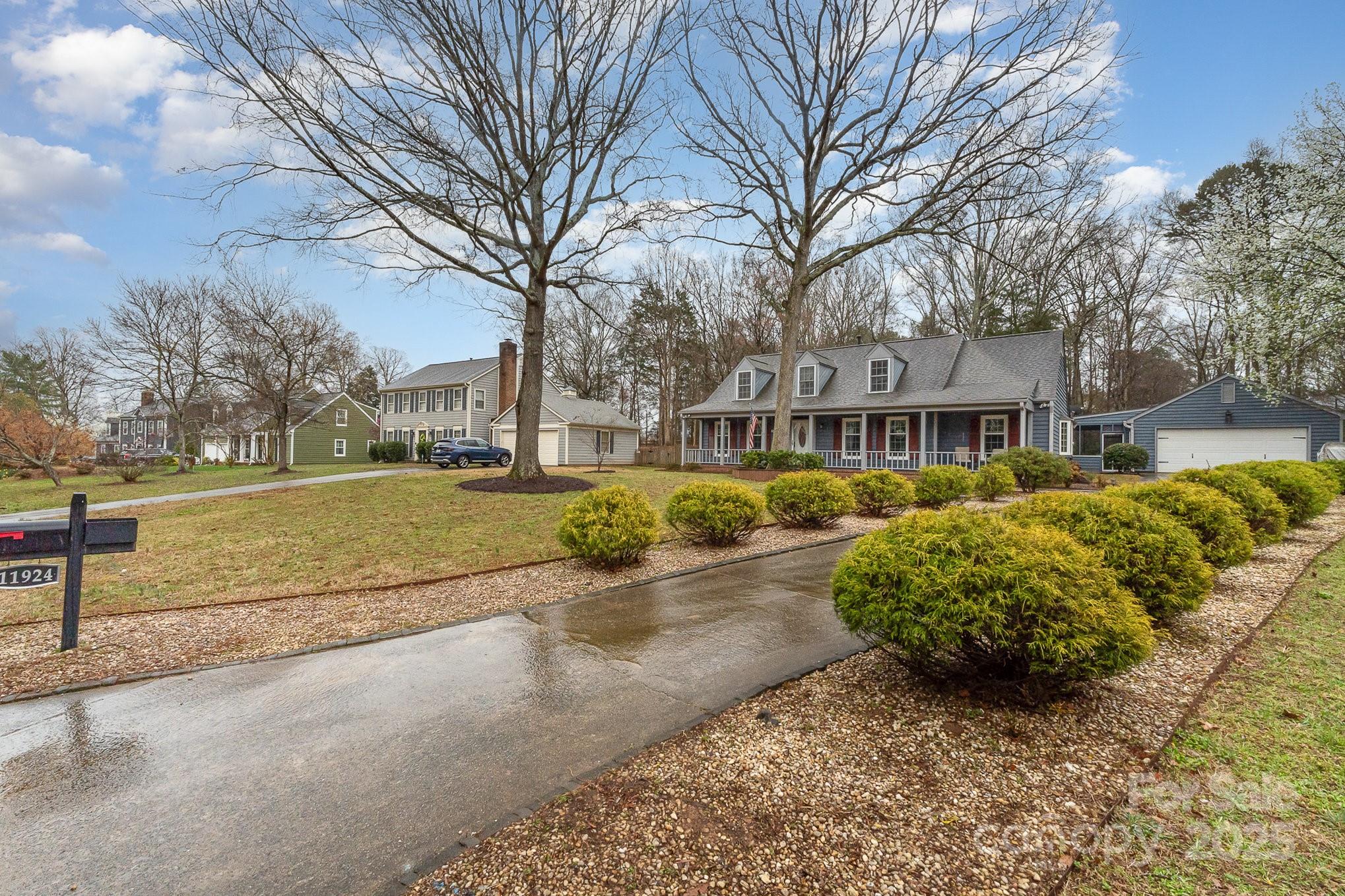11924 Parks Farm Lane Property Photo