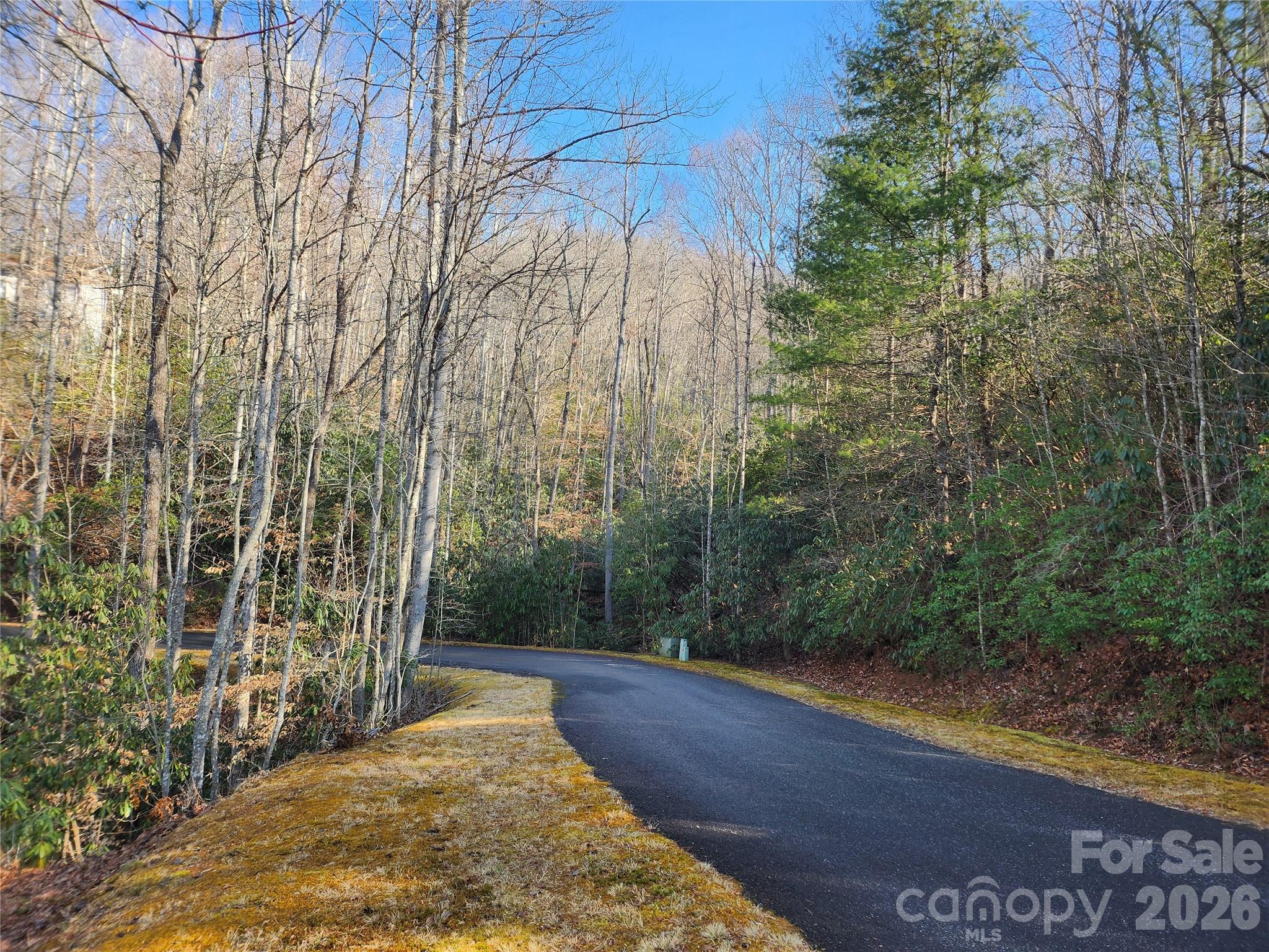 610 Aberdeen Lane Property Photo 1