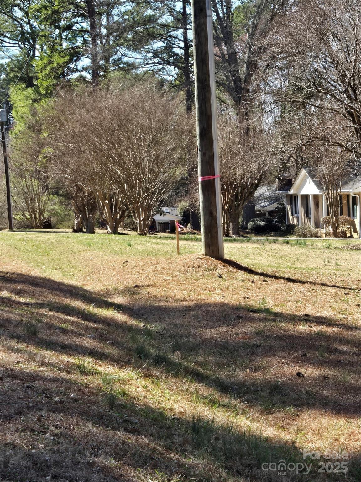 912 Allendale Circle Property Photo 4