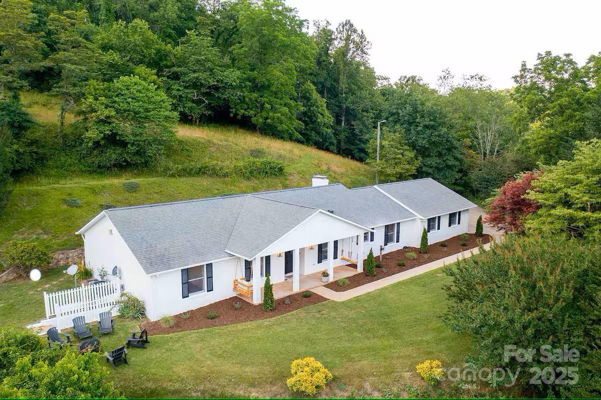 169 Chandler Road Property Photo
