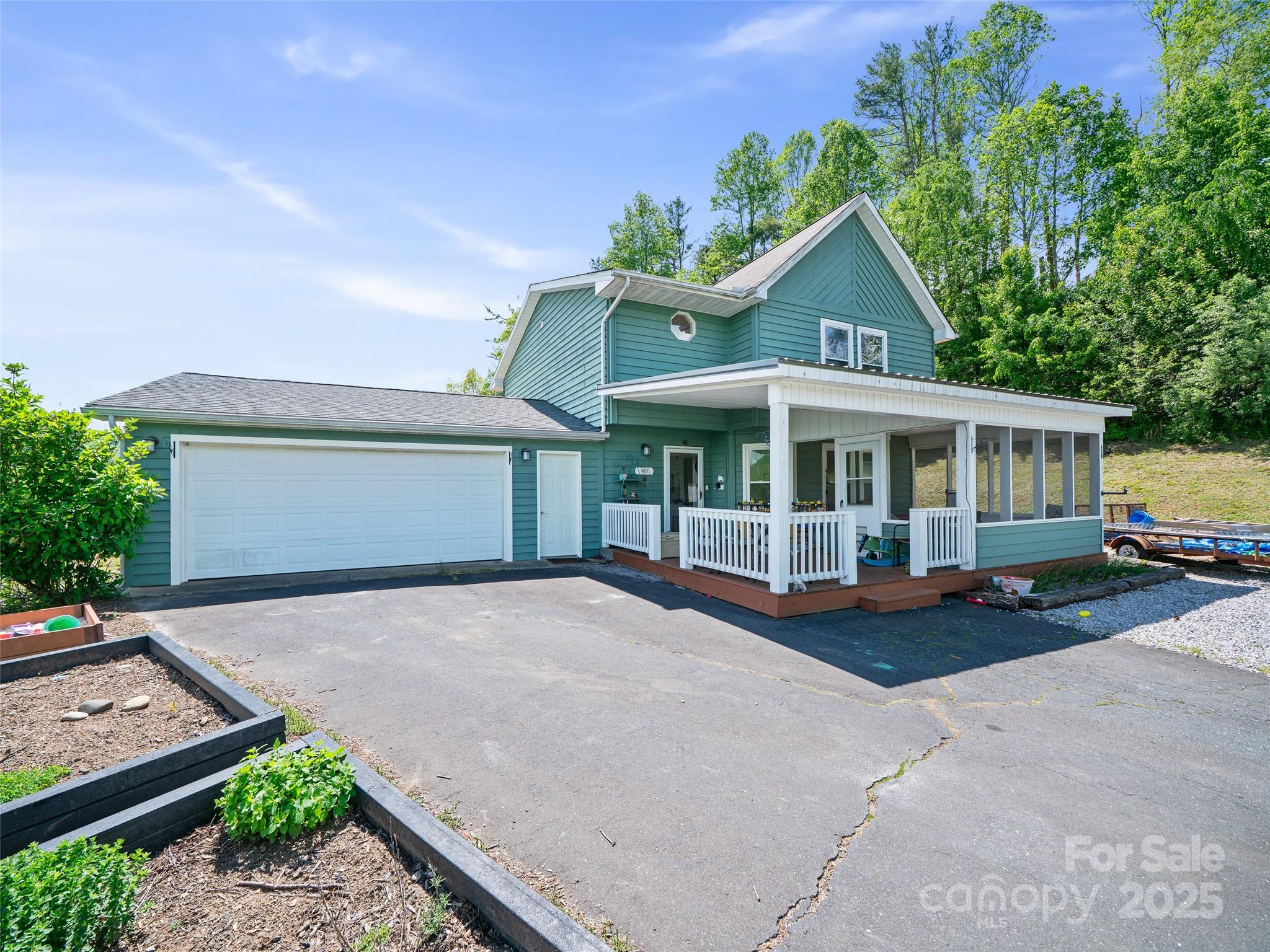 48 Meadowlark Lane Property Photo 1