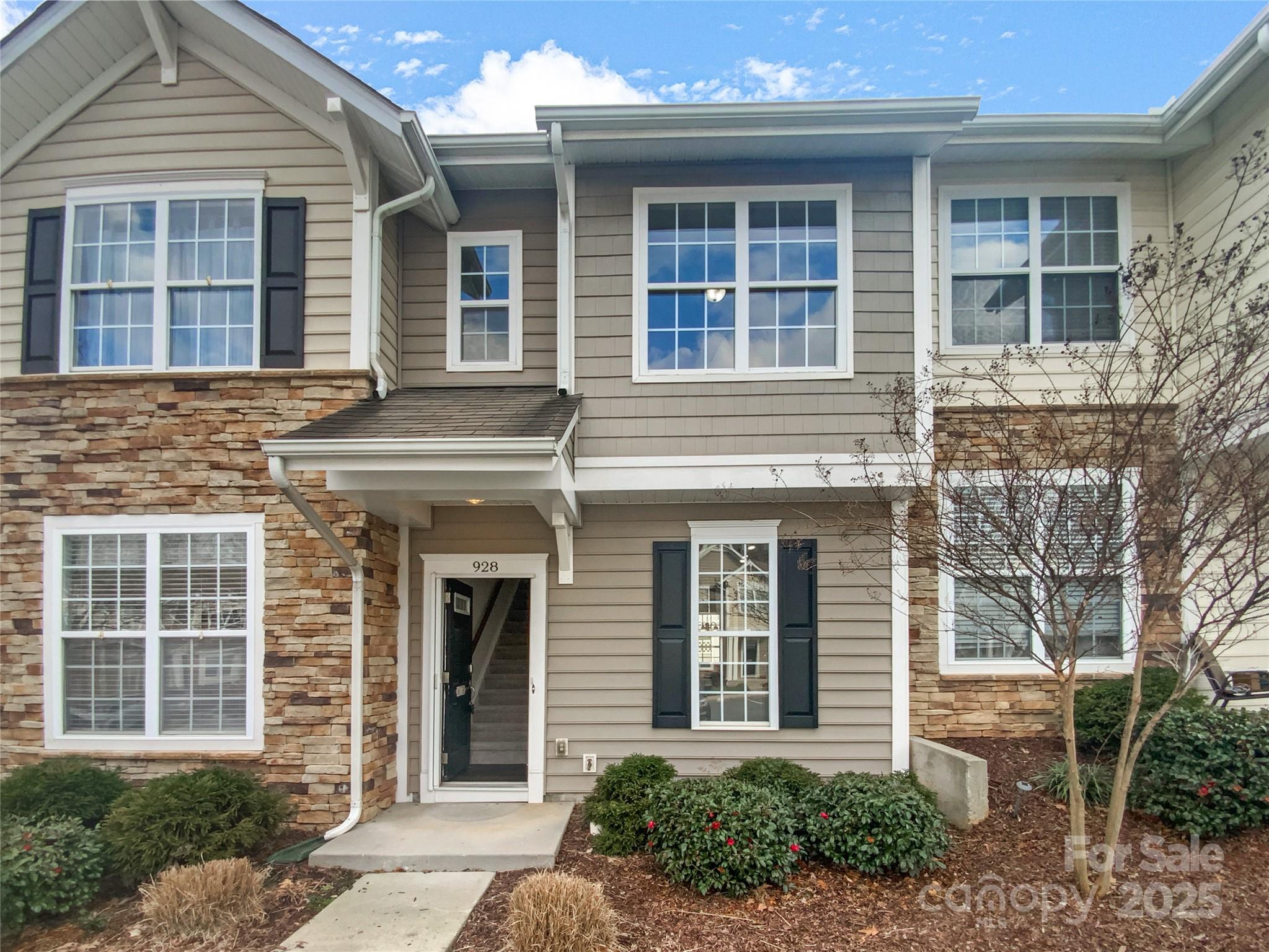 928 Copperstone Lane Property Photo