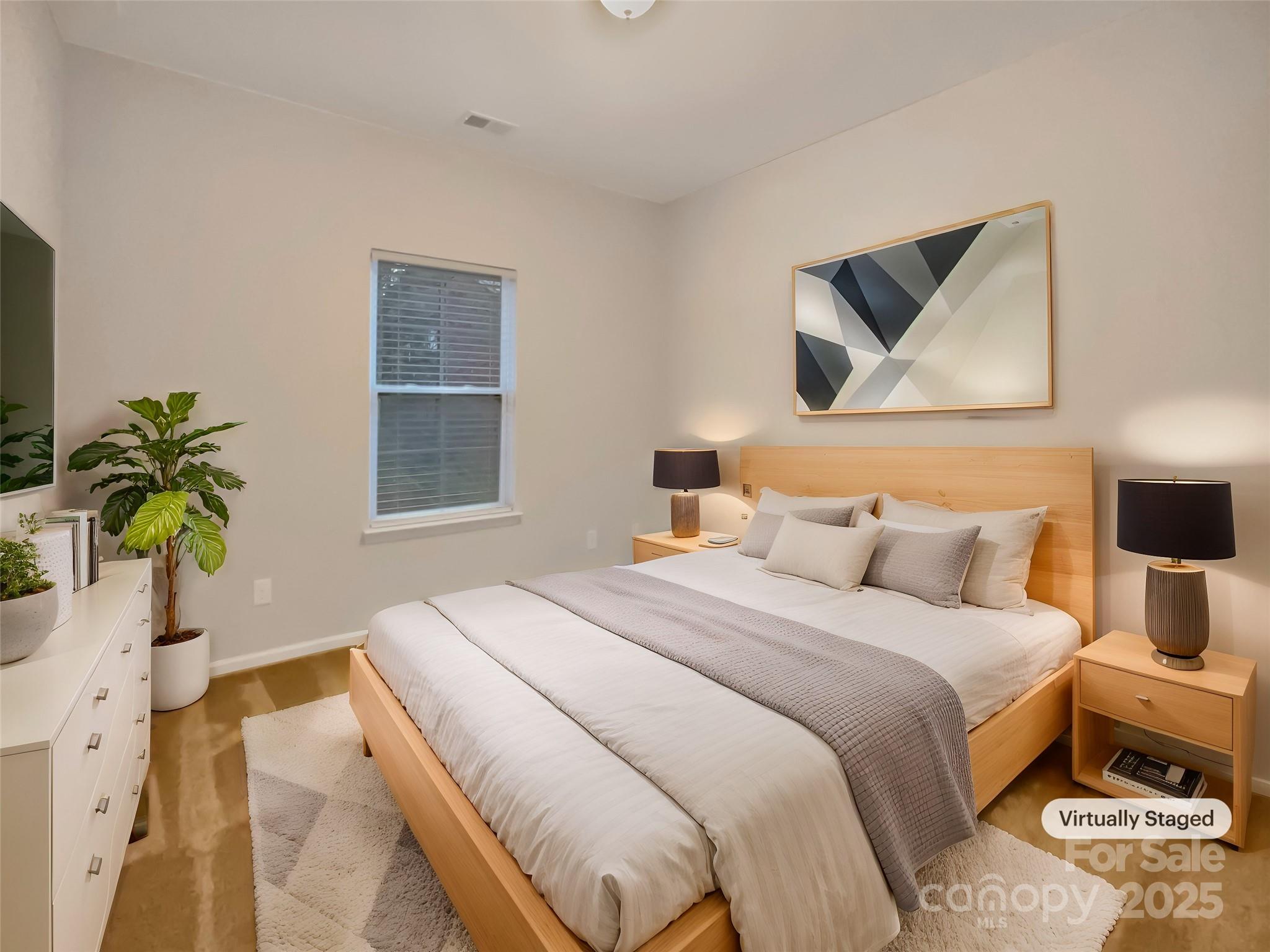 705 Old Cove Road Property Photo 4