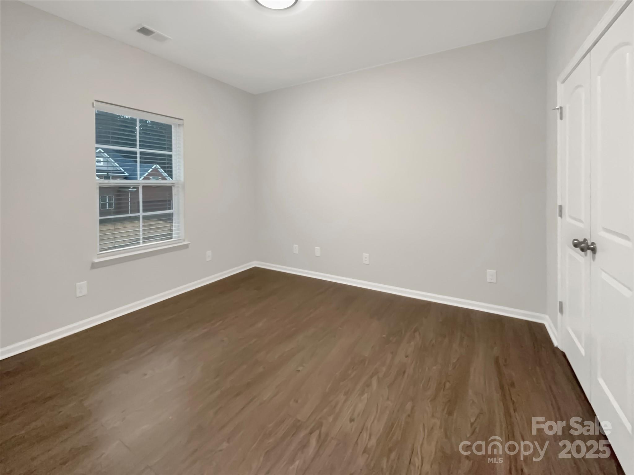 705 Old Cove Road Property Photo 21