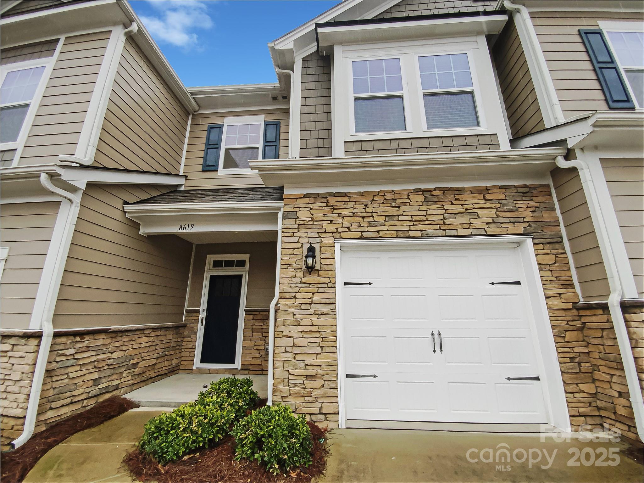 8619 Harris Lake Lane Property Photo