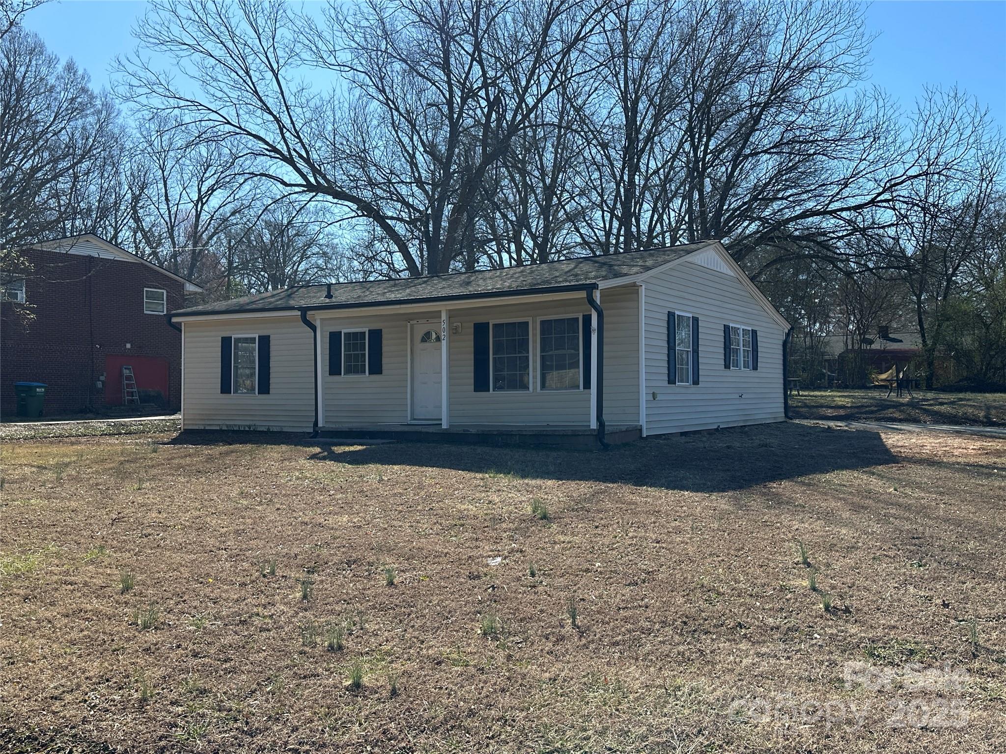 502 E Maine Avenue Property Photo