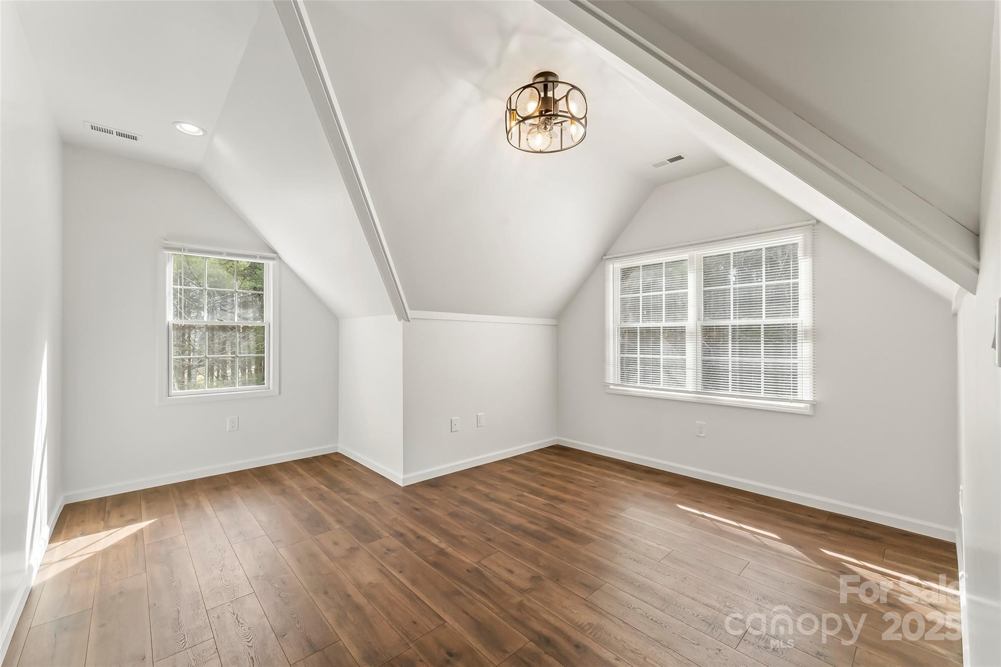 1441 Southpointe Drive 249 Property Photo 24