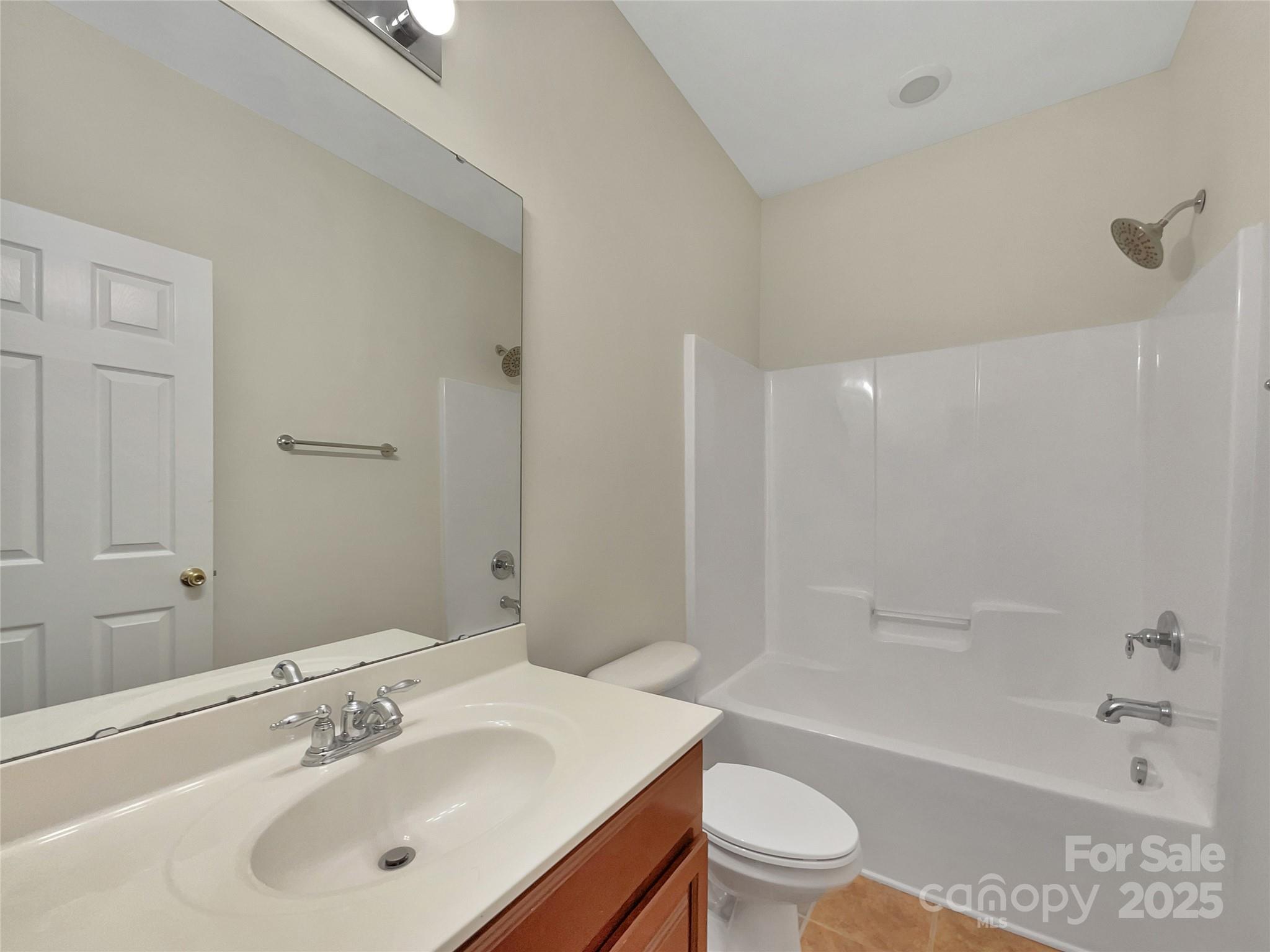 5002 Fine Robe Drive Property Photo 21