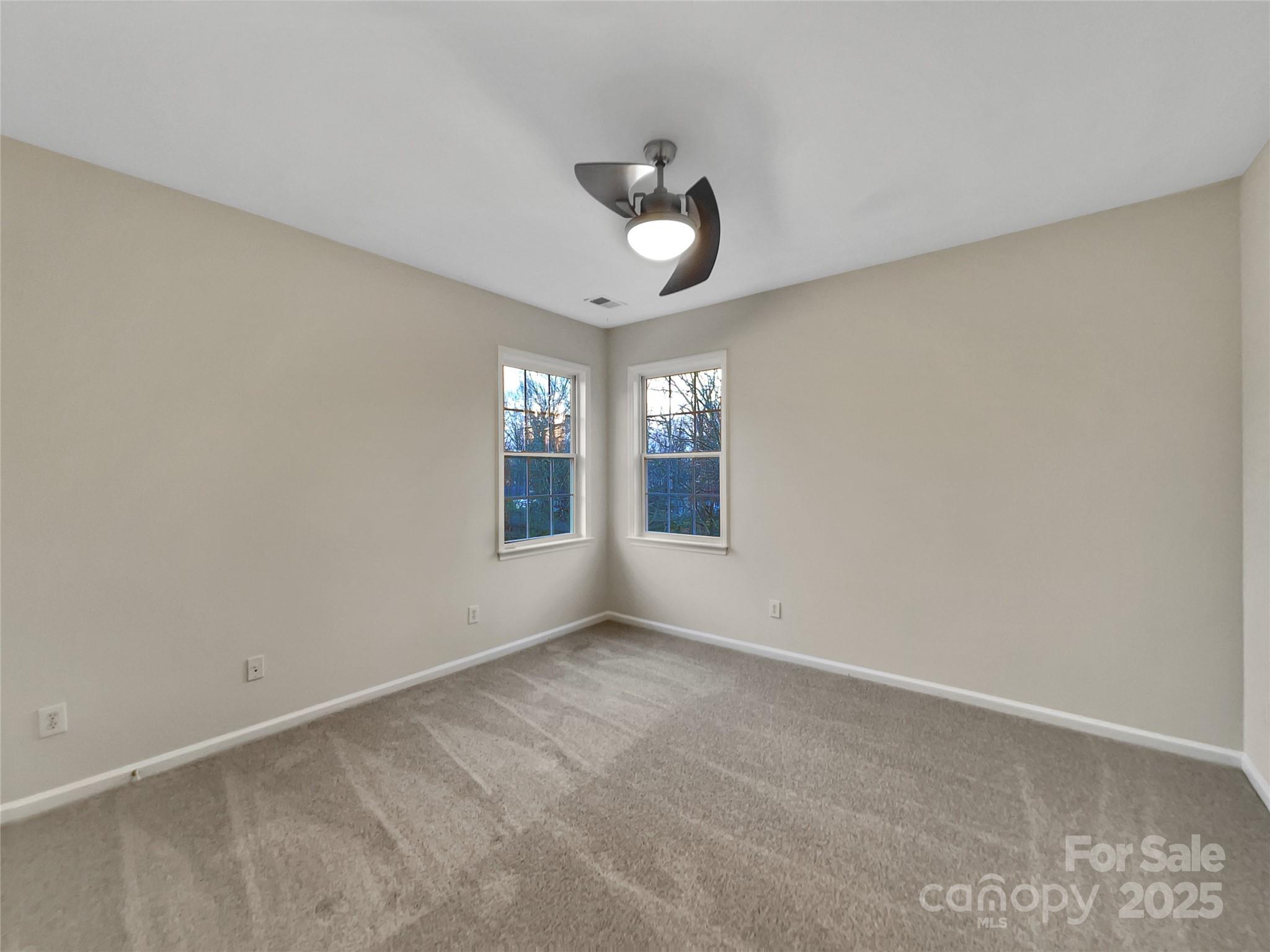 5002 Fine Robe Drive Property Photo 24