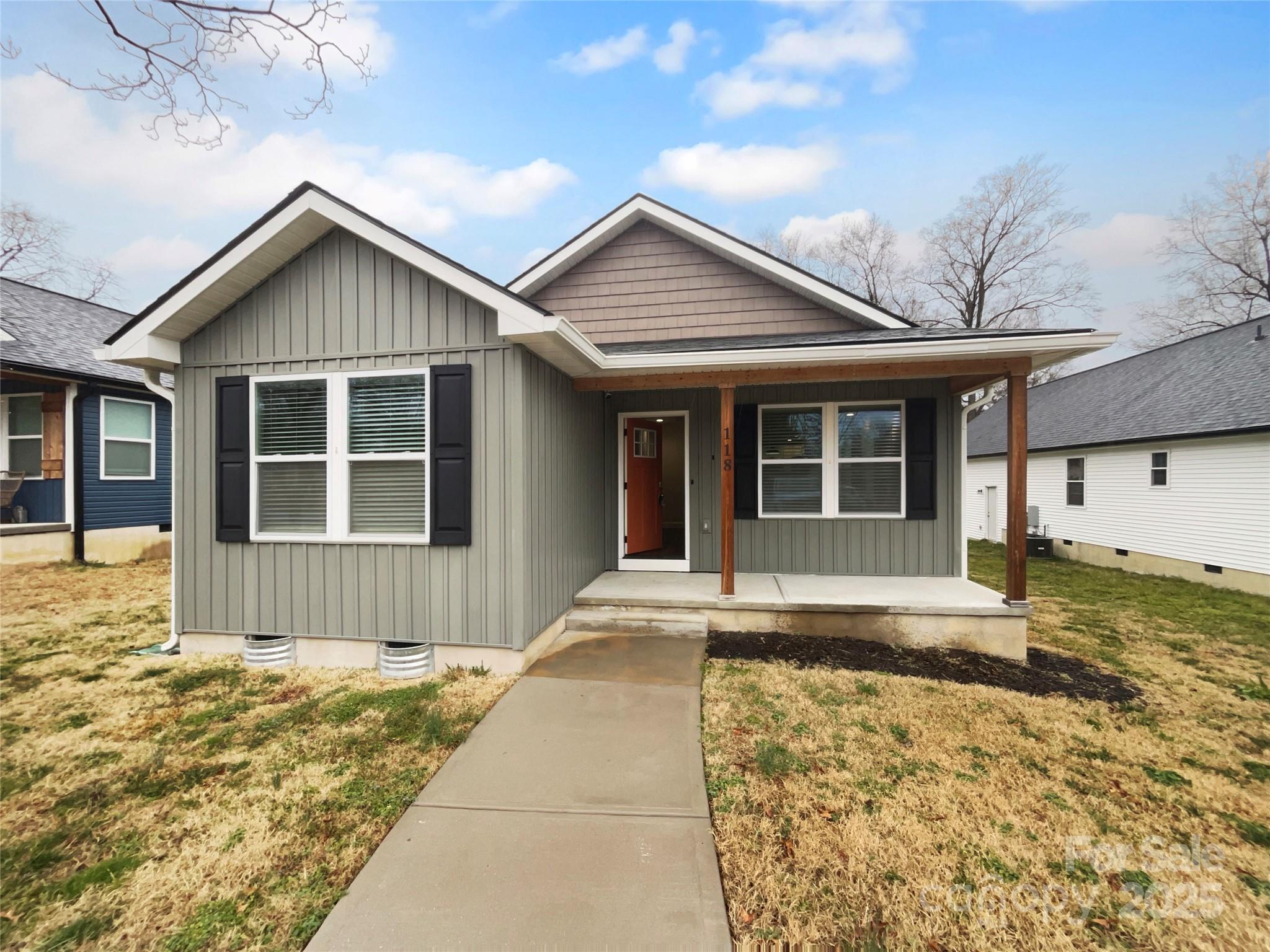118 W Lee Avenue Property Photo