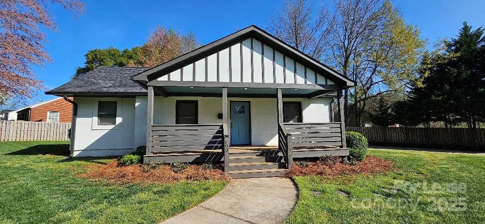 600 Concordia Avenue Property Photo