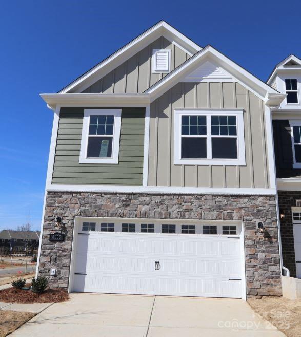 4005 Lawnview Drive Property Photo
